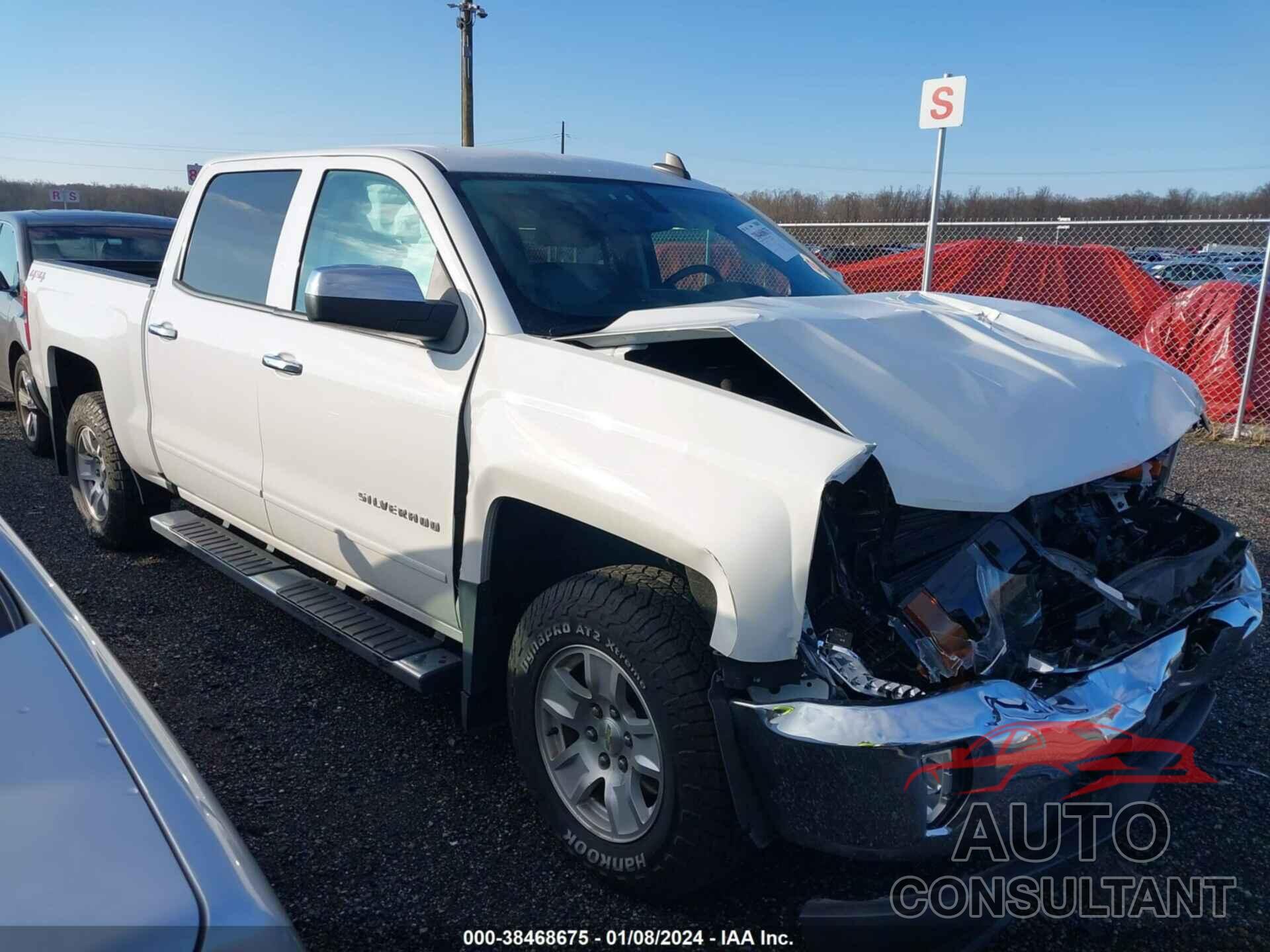 CHEVROLET SILVERADO 2018 - 3GCUKREC8JG305942