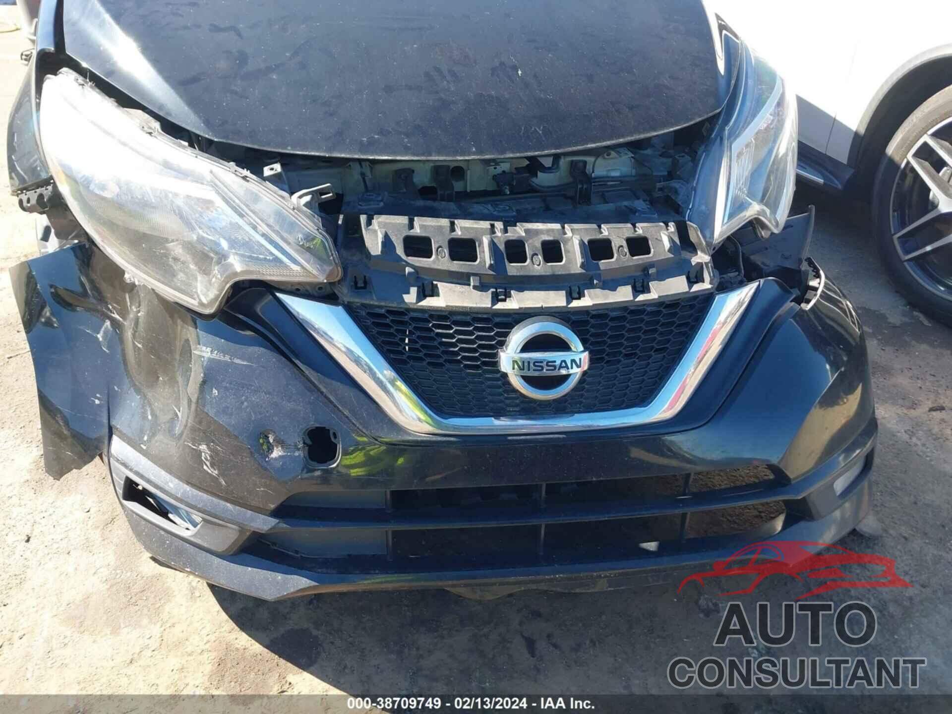 NISSAN VERSA NOTE 2018 - 3N1CE2CP5JL359838