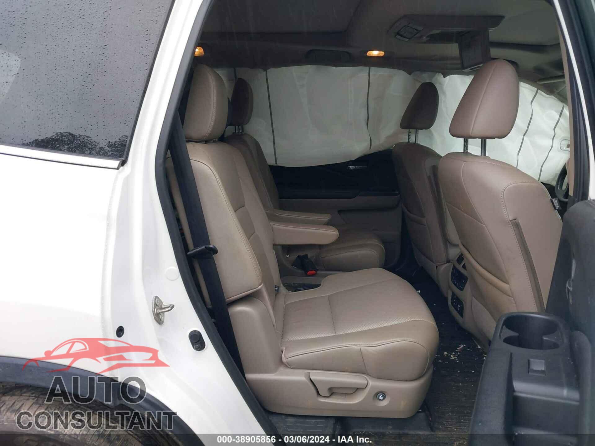 HONDA PILOT 2017 - 5FNYF6H09HB000164