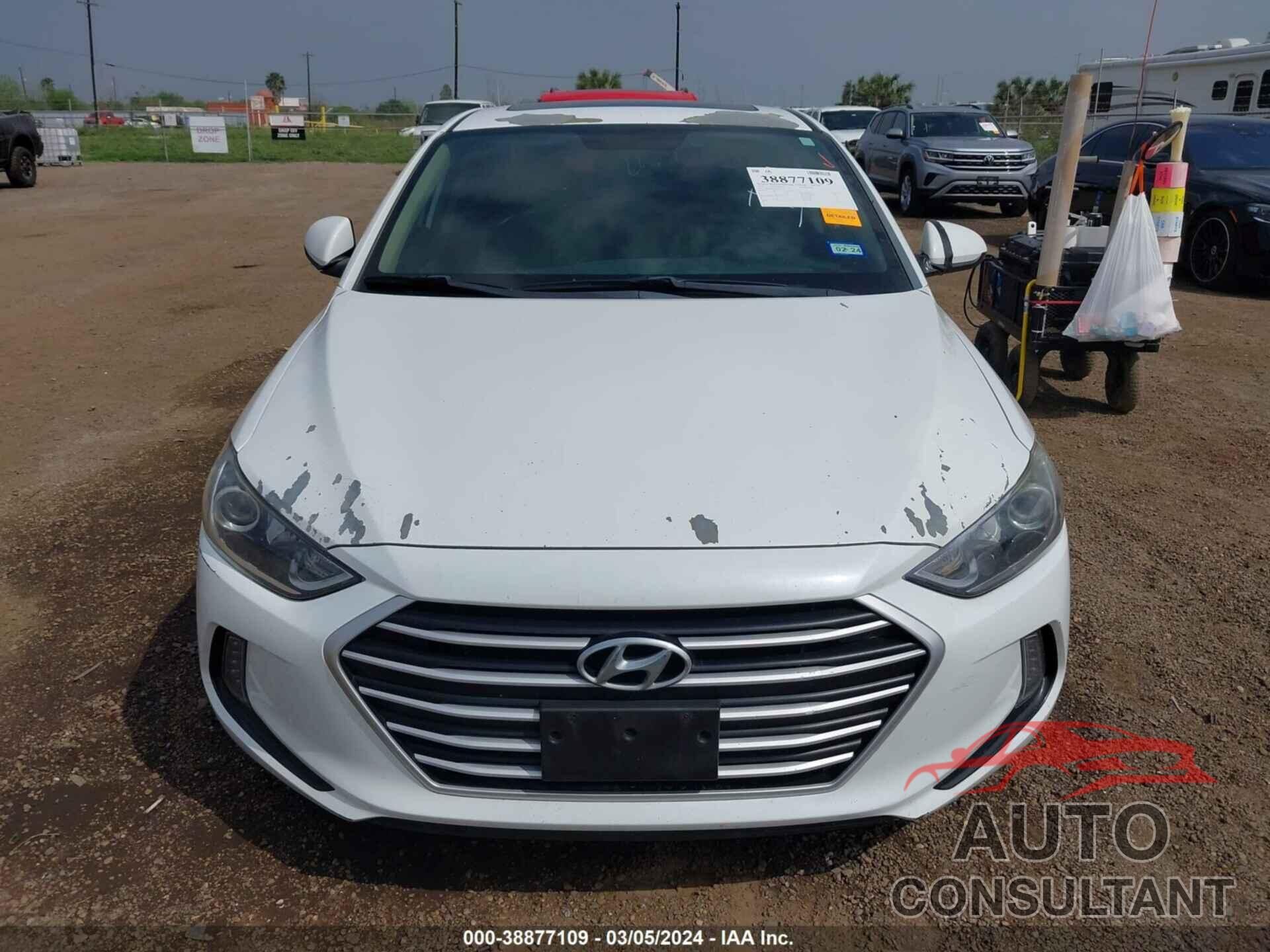 HYUNDAI ELANTRA 2018 - 5NPD84LFXJH321713