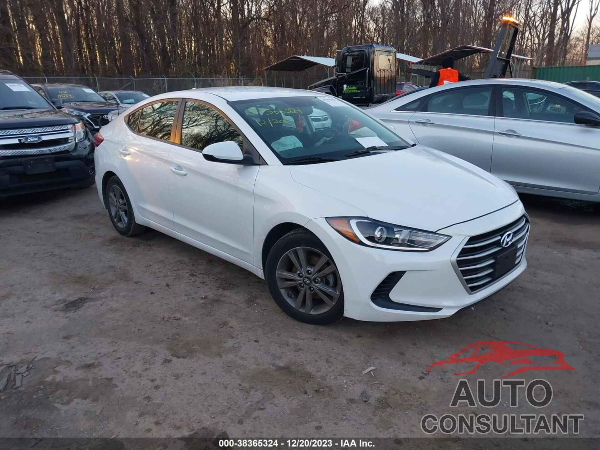 HYUNDAI ELANTRA 2018 - 5NPD84LF9JH375780