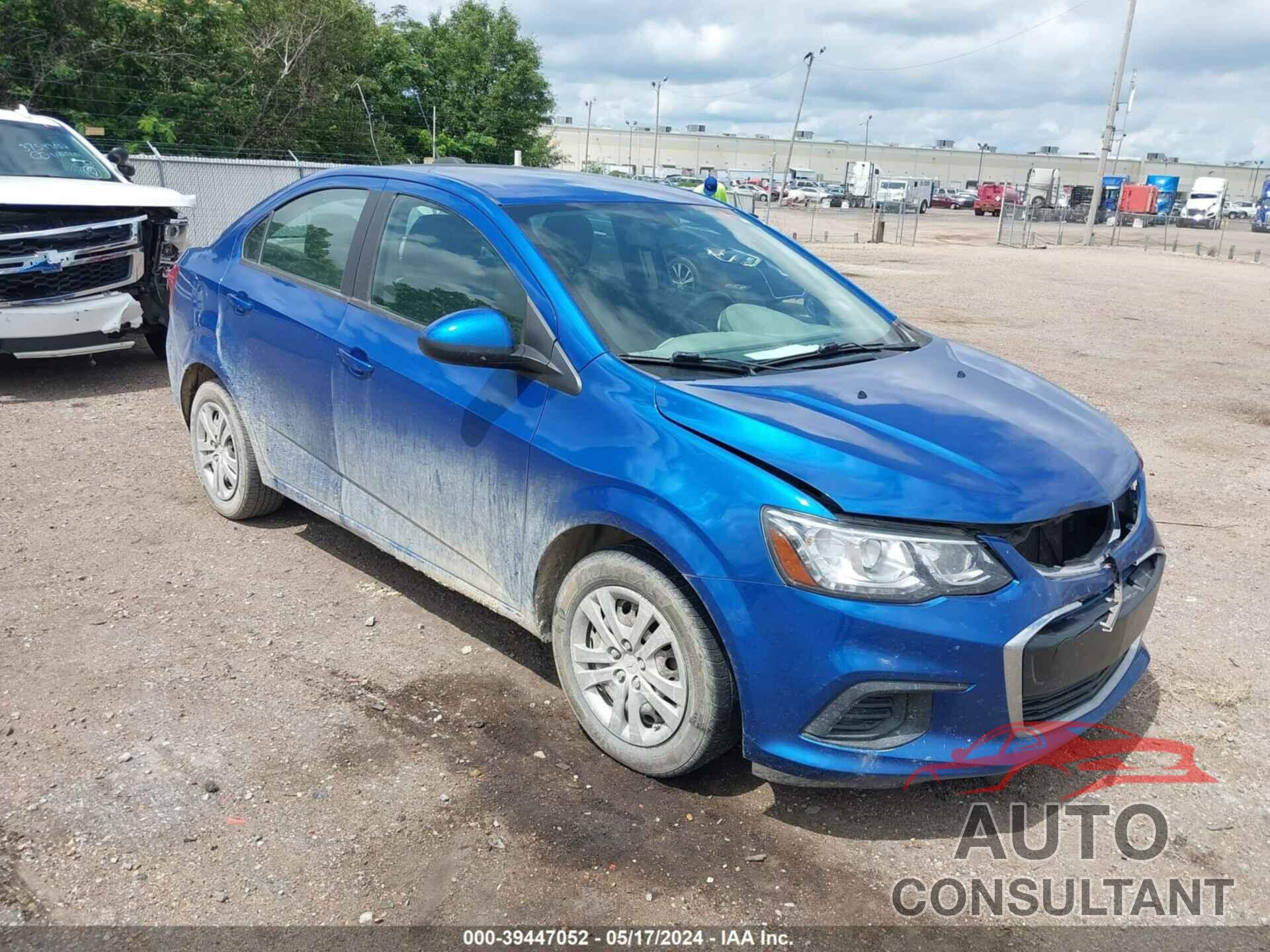 CHEVROLET SONIC 2017 - 1G1JB5SH3H4139440