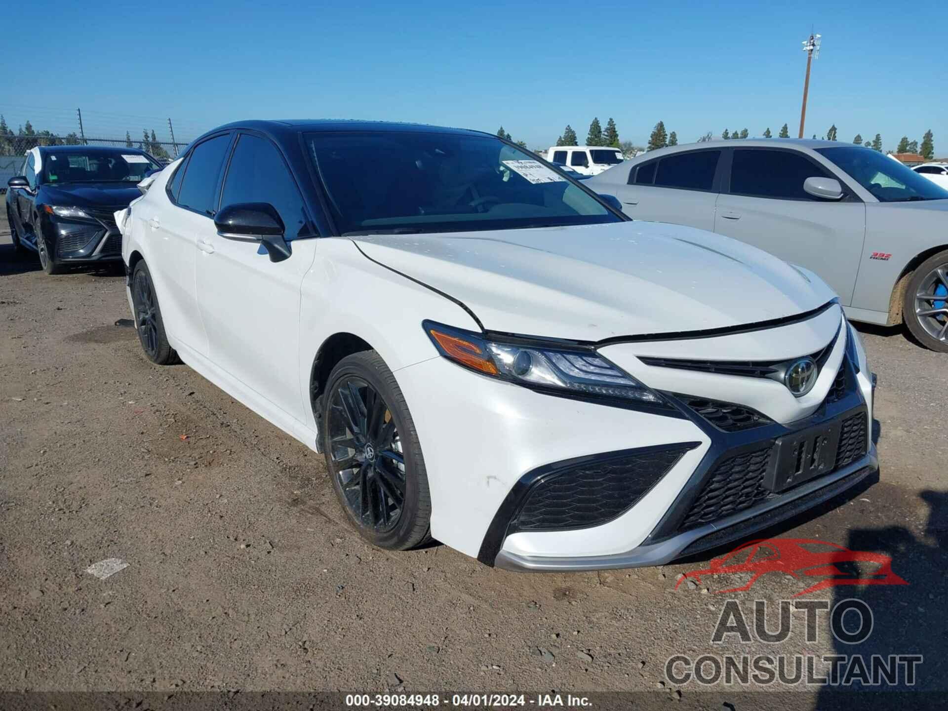 TOYOTA CAMRY 2024 - 4T1K61AK3RU209215