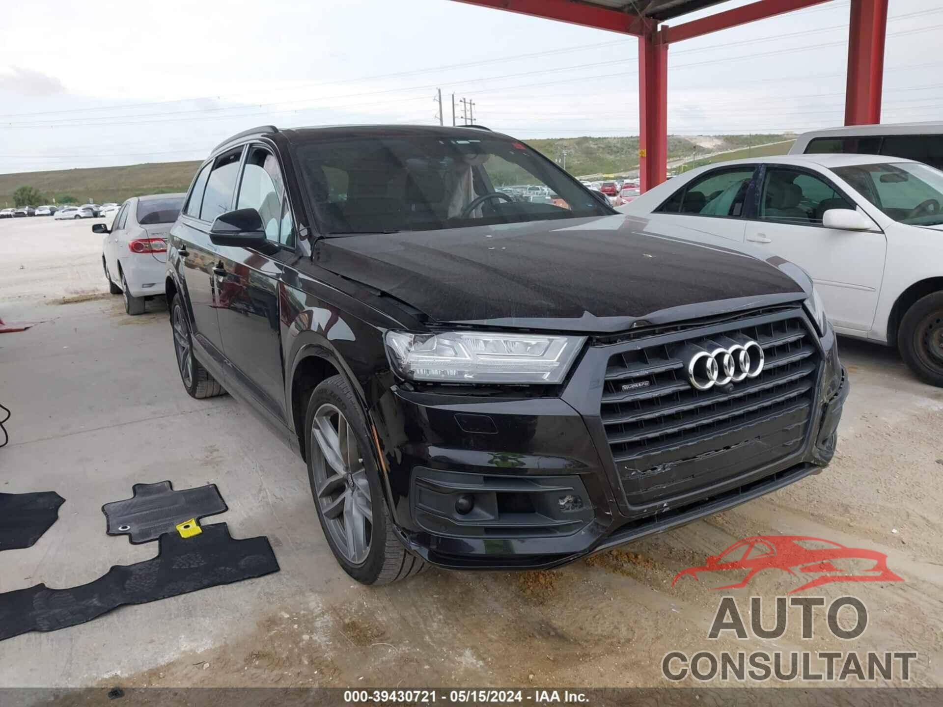 AUDI Q7 2018 - WA1VAAF74JD042804