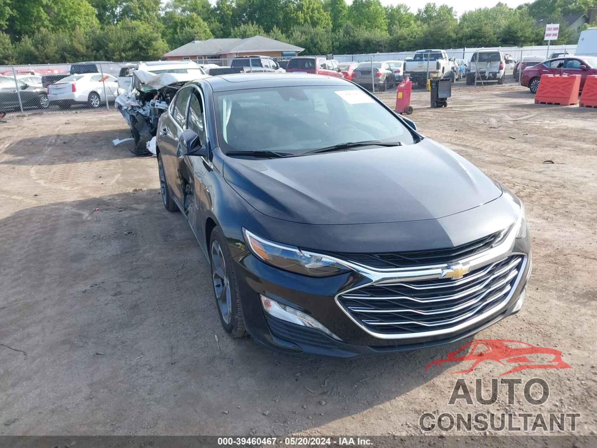 CHEVROLET MALIBU 2021 - 1G1ZD5ST8MF088209