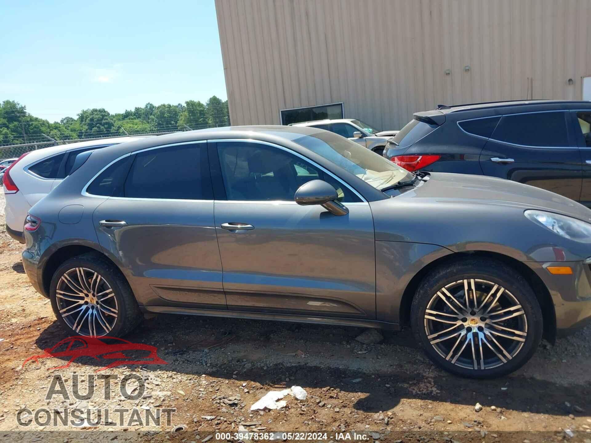 PORSCHE MACAN 2016 - WP1AB2A50GLB51187