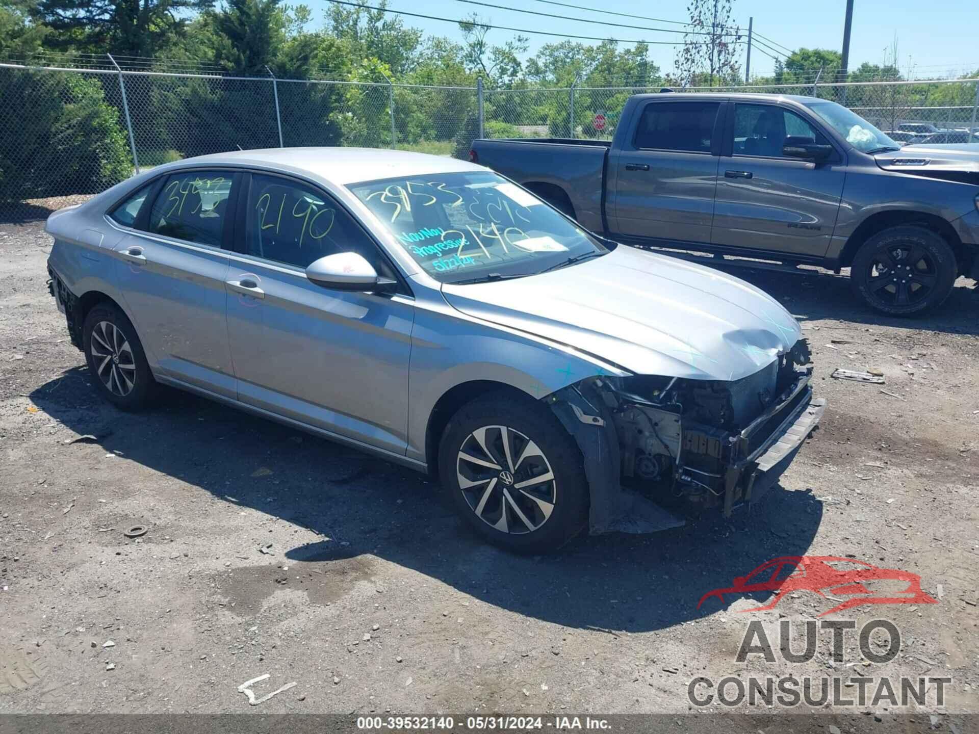VOLKSWAGEN JETTA 2022 - 3VWCM7BU8NM004633