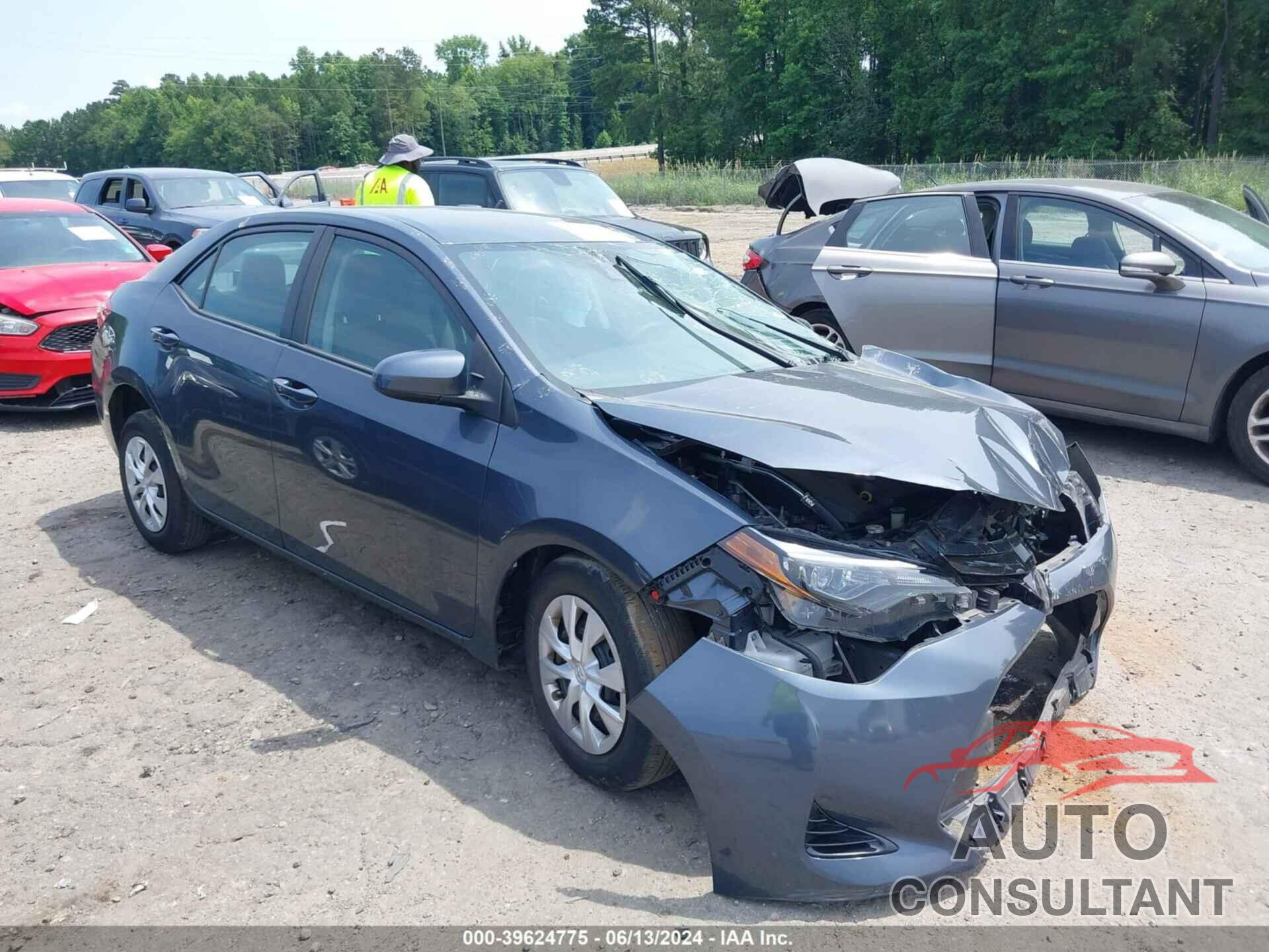 TOYOTA COROLLA 2018 - 2T1BURHE1JC051712