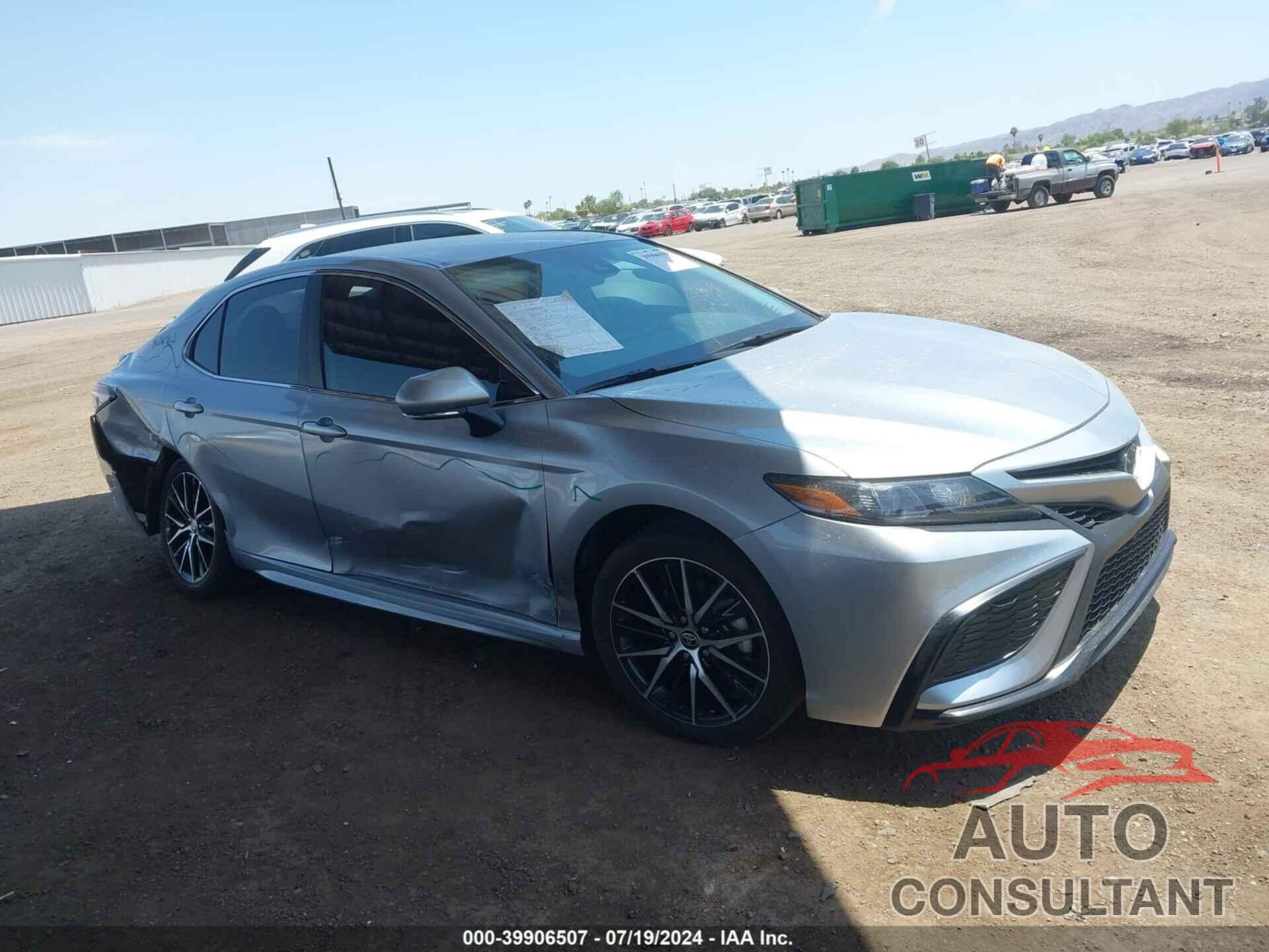 TOYOTA CAMRY 2023 - 4T1G11AK0PU838867