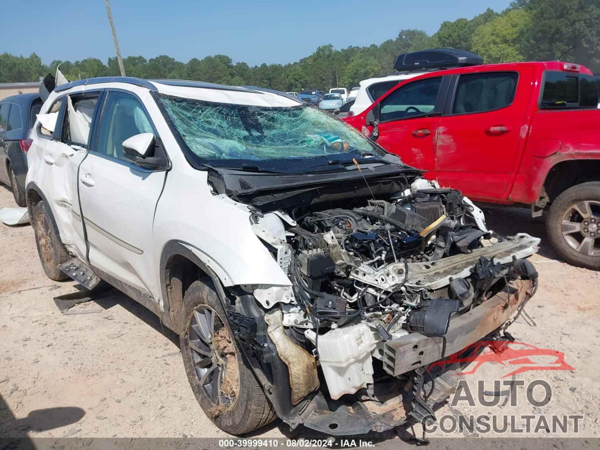 TOYOTA HIGHLANDER 2019 - 5TDKZRFH6KS554465