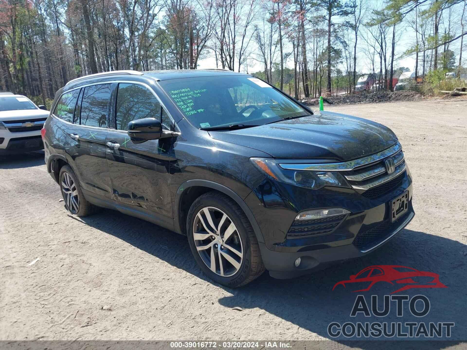 HONDA PILOT 2016 - 5FNYF6H99GB052083