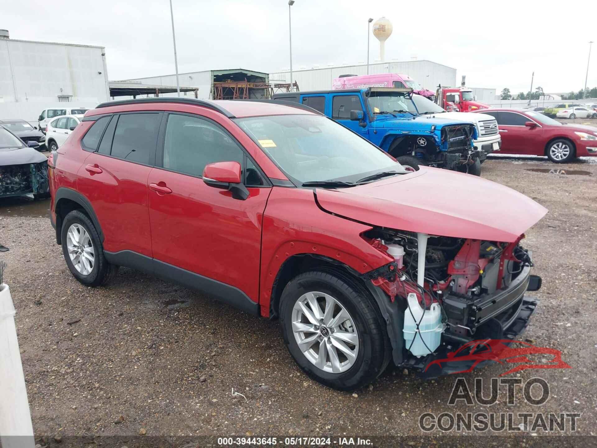 TOYOTA COROLLA CROSS 2023 - 7MUCAAAG2PV070138
