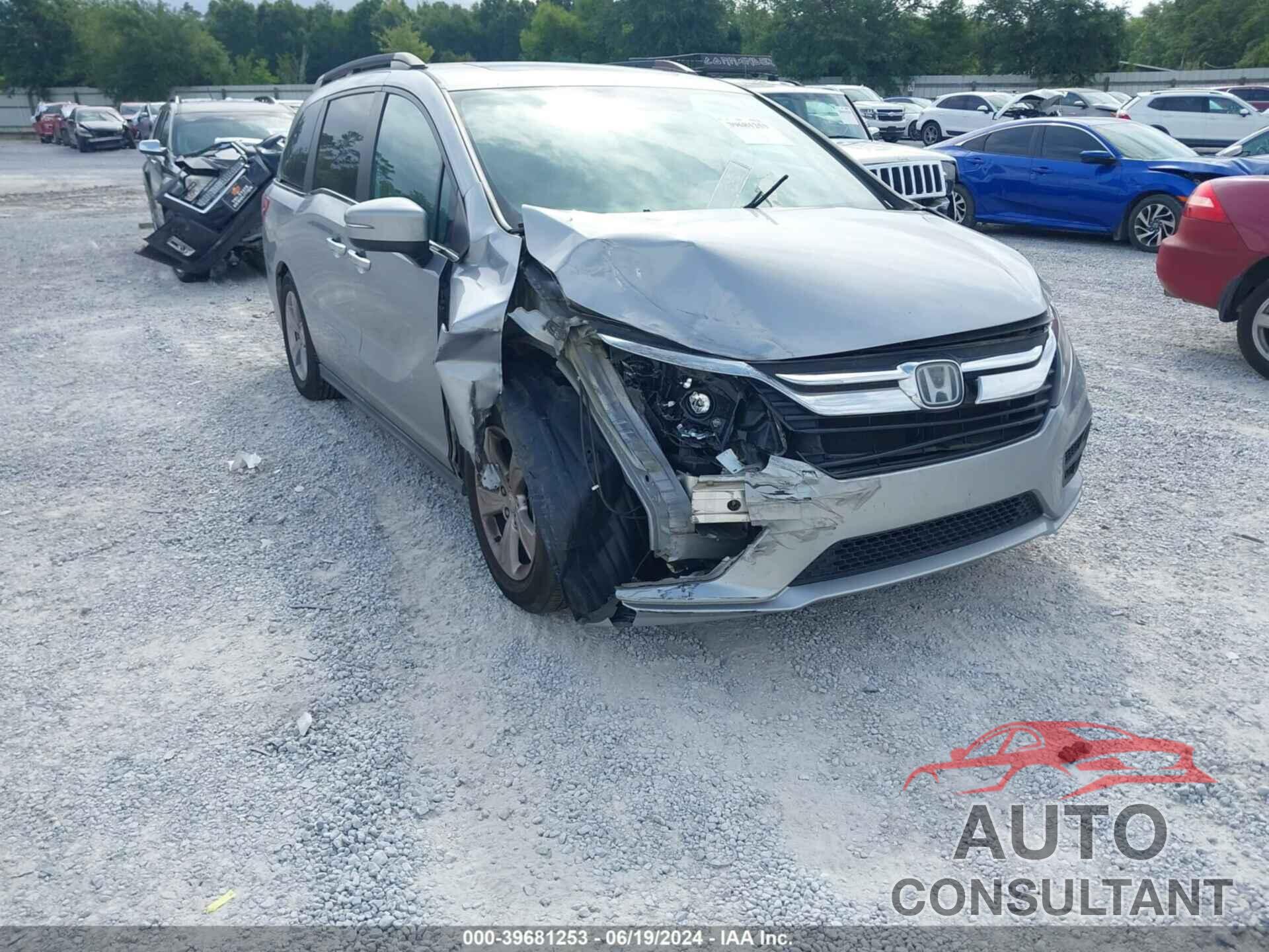 HONDA ODYSSEY 2018 - 5FNRL6H73JB107937