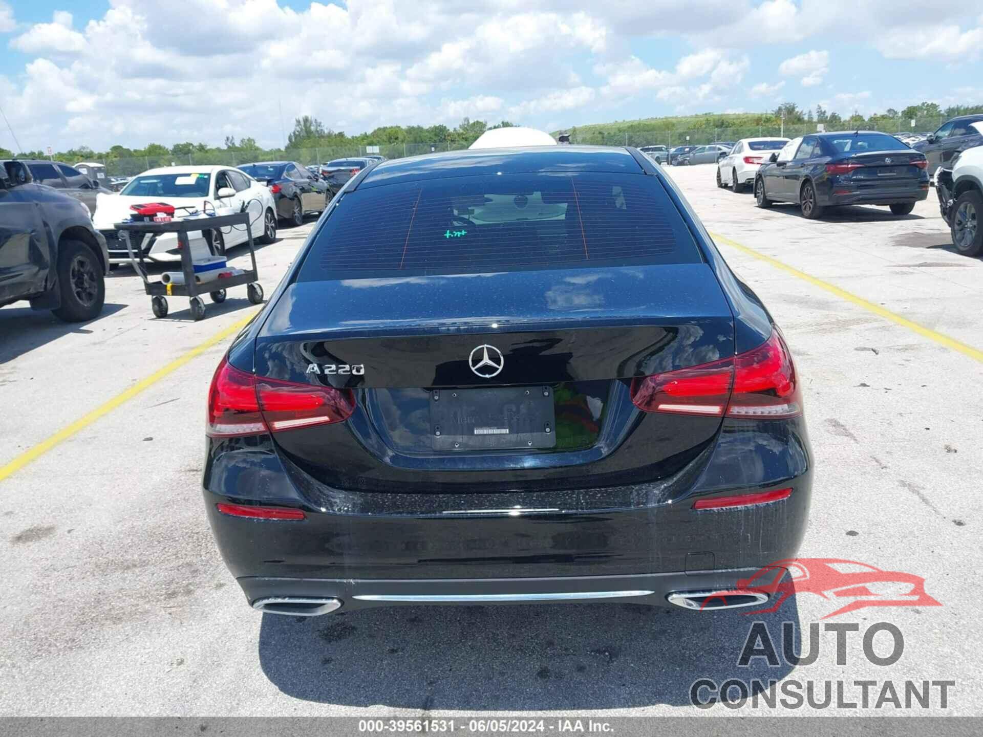 MERCEDES-BENZ A 220 2021 - W1K3G4EB2MJ270590
