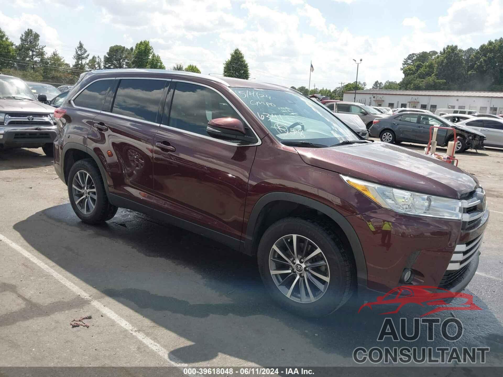 TOYOTA HIGHLANDER 2019 - 5TDKZRFH6KS356341