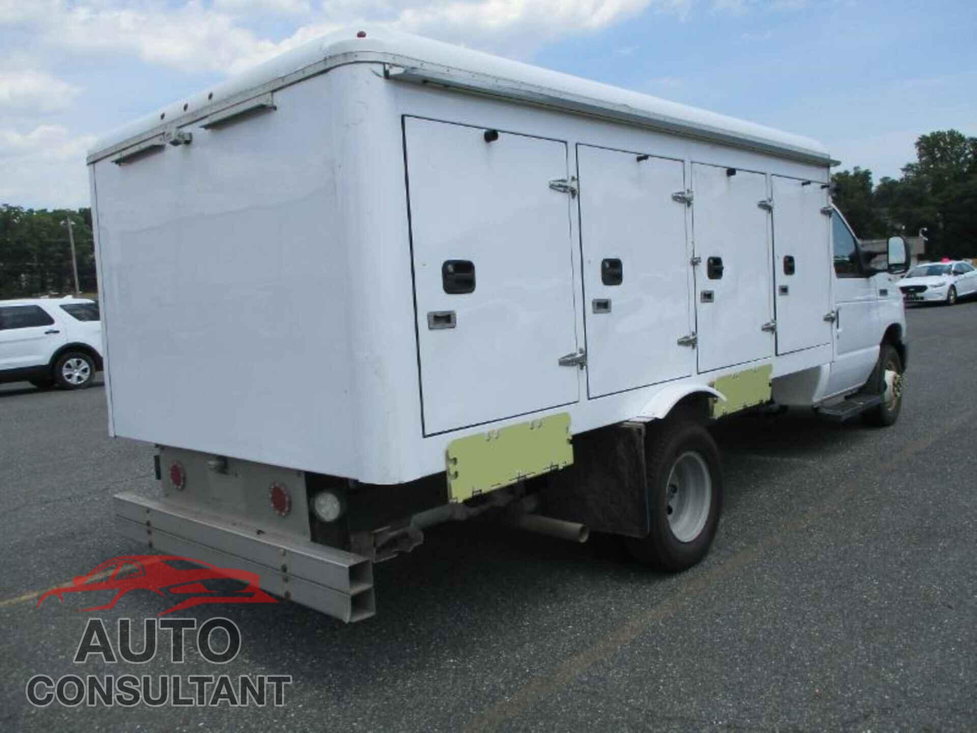 FORD ECONOLINE 2017 - 1FDXE4FS3HDC68606