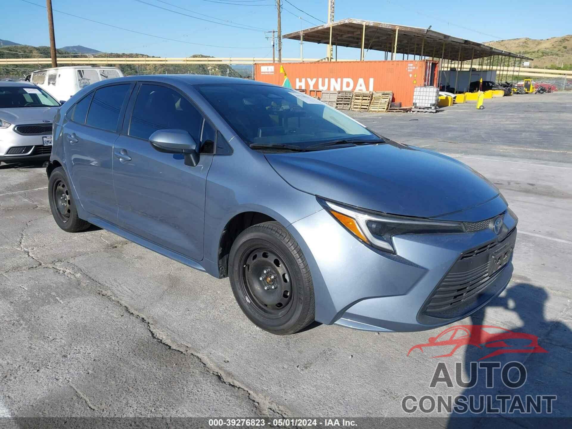 TOYOTA COROLLA 2023 - JTDBCMFE8PJ005879