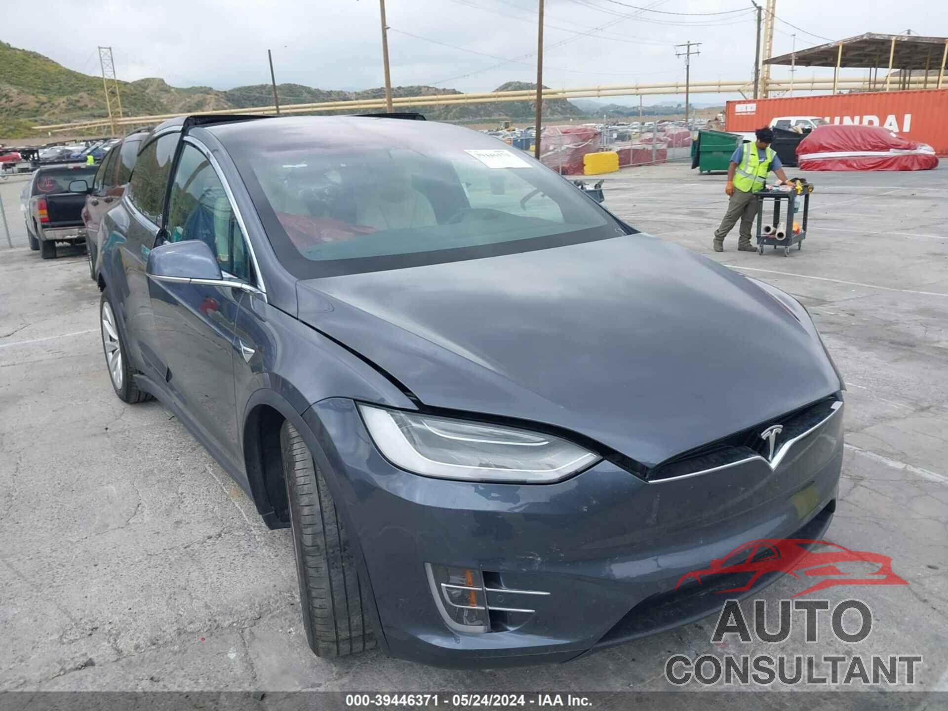 TESLA MODEL X 2021 - 5YJXCAE2XMF323226