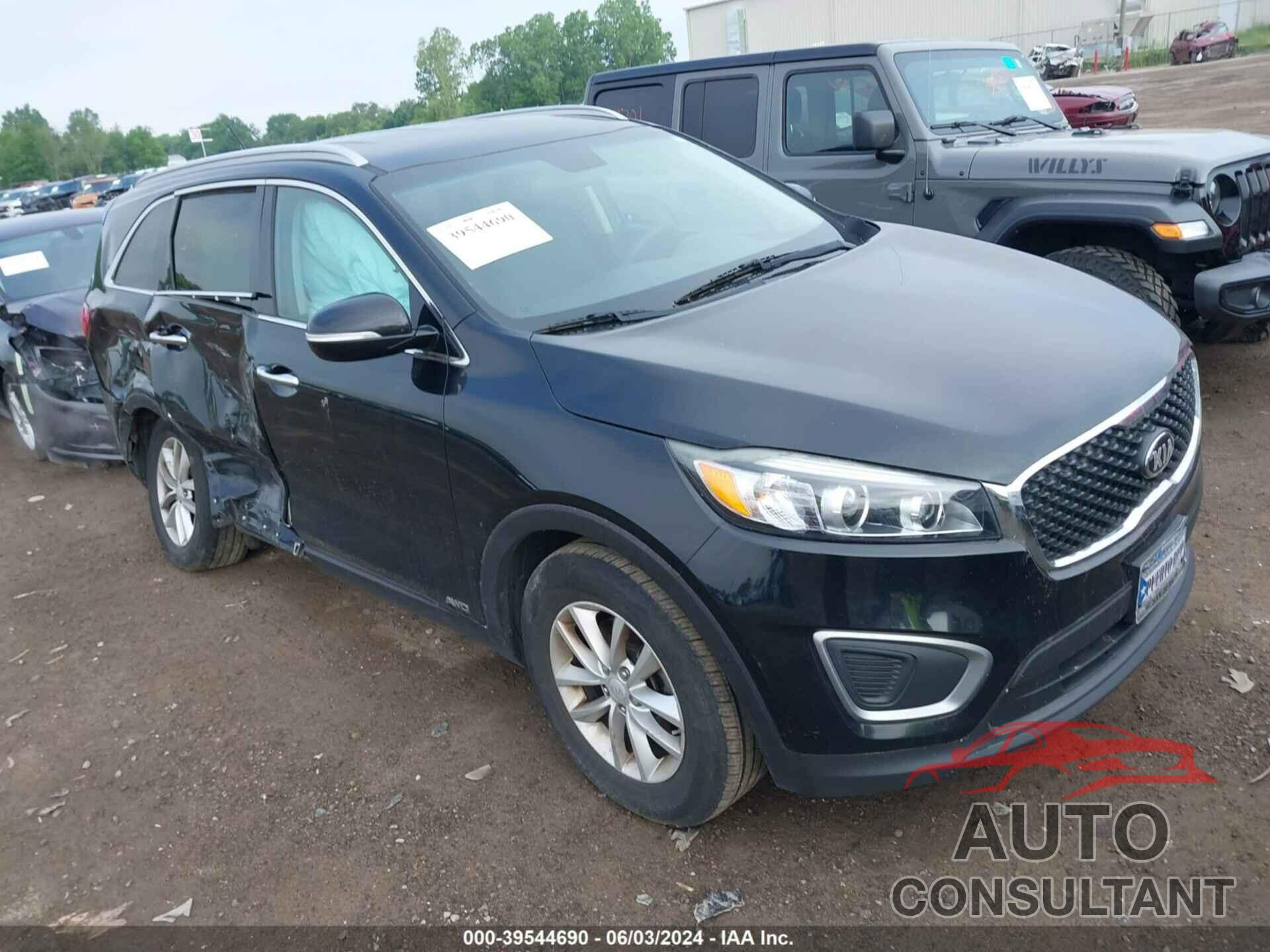 KIA SORENTO 2017 - 5XYPGDA58HG191703