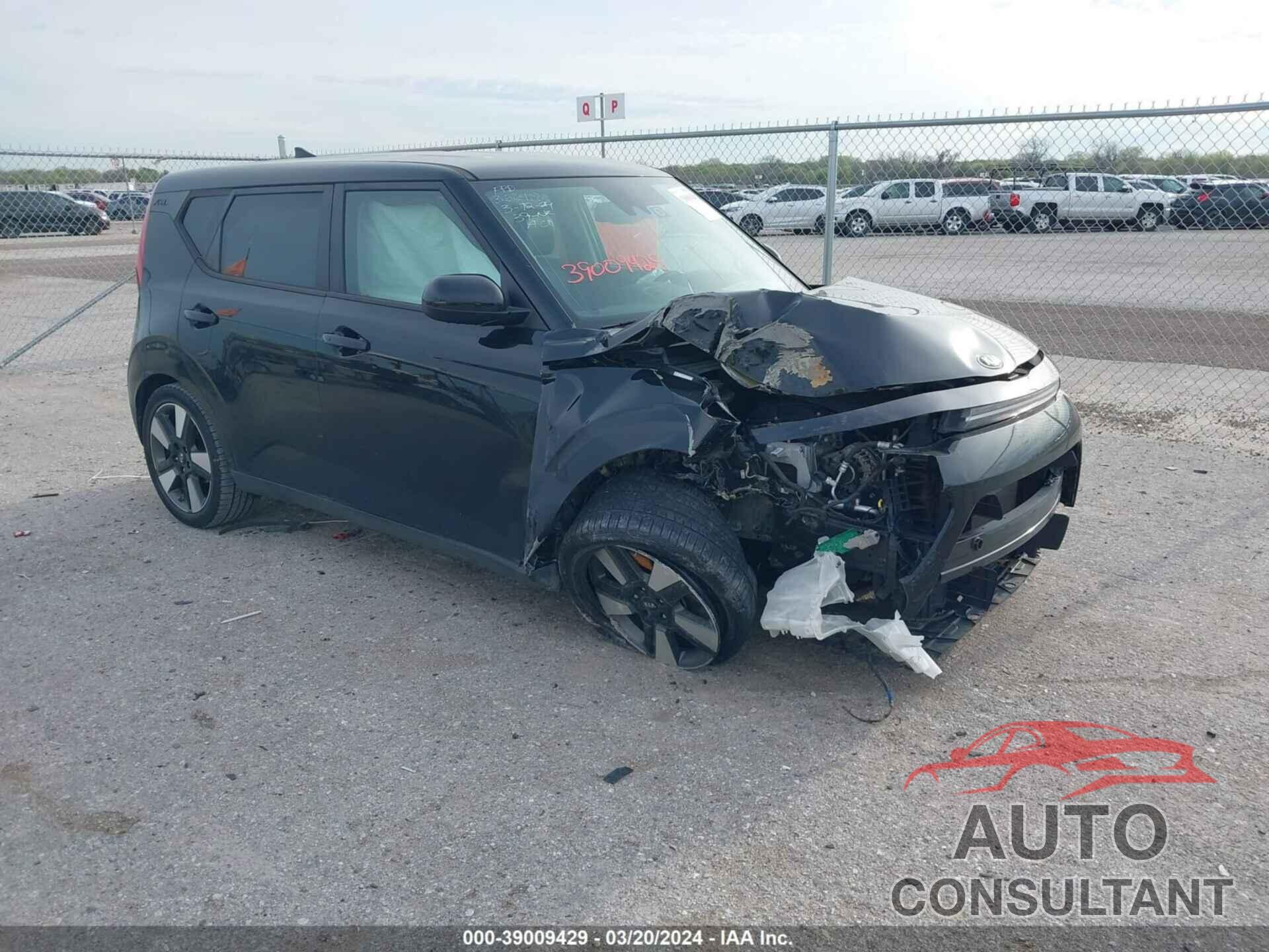 KIA SOUL 2020 - KNDJ33AU9L7047747