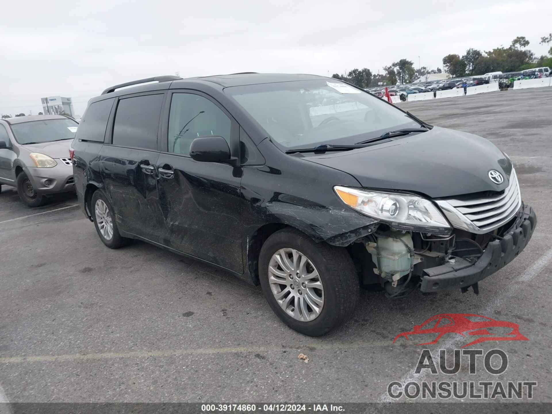 TOYOTA SIENNA 2017 - 5TDYZ3DC6HS827721