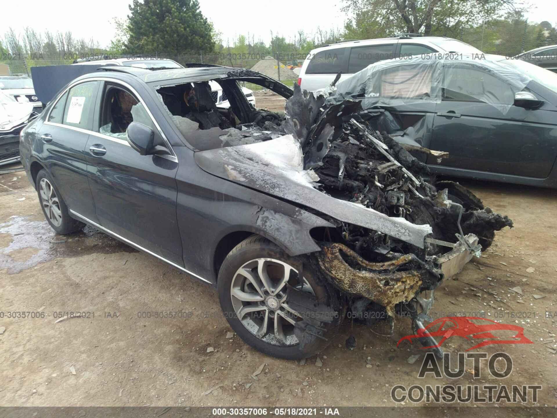 MERCEDES-BENZ C-CLASS 2016 - 55SWF4KB0GU146620