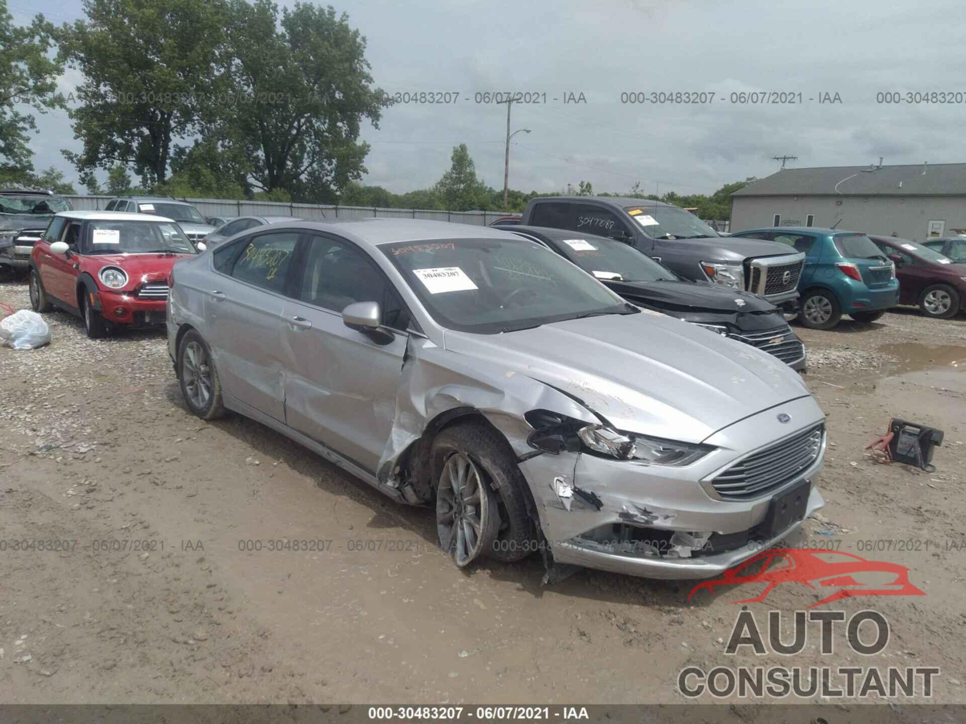 FORD FUSION 2017 - 3FA6P0H72HR351548