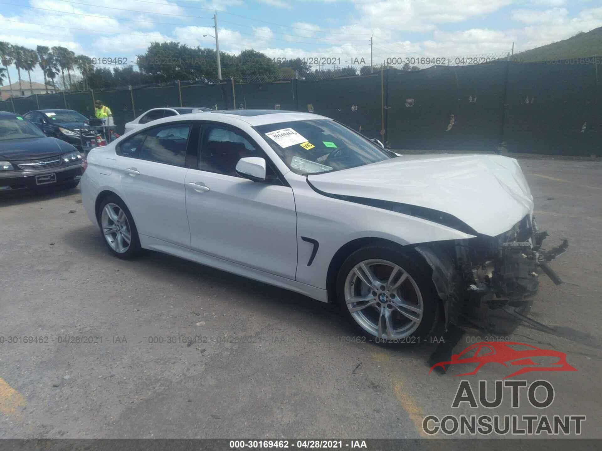 BMW 4 SERIES 2018 - WBA4J1C50JBG78765