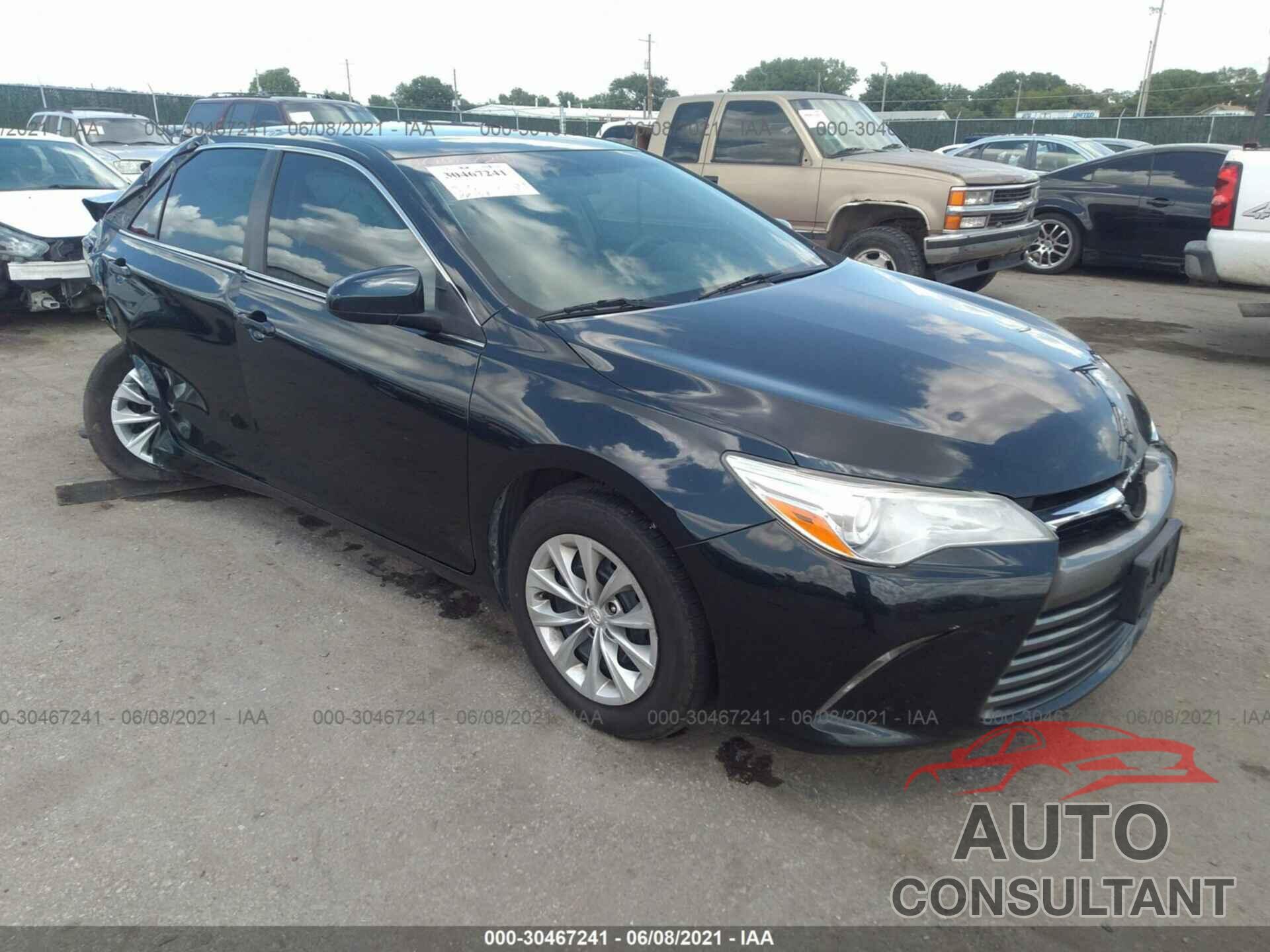 TOYOTA CAMRY 2016 - 4T4BF1FK8GR525592