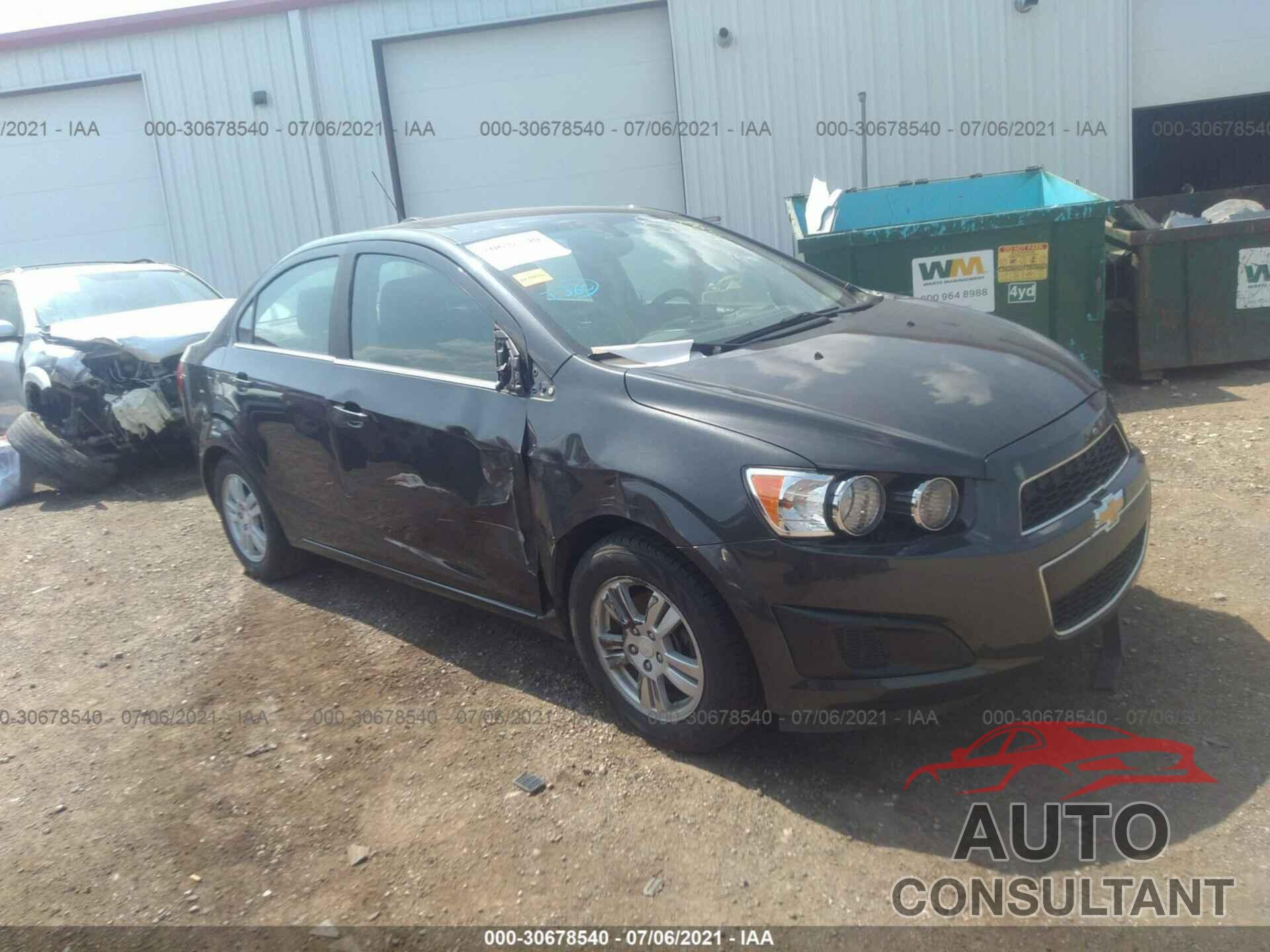 CHEVROLET SONIC 2016 - 1G1JC5SH4G4133299