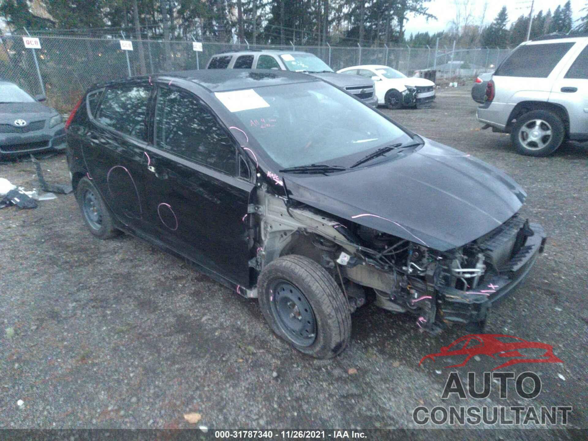 HYUNDAI ACCENT 2016 - KMHCT5AE9GU295237