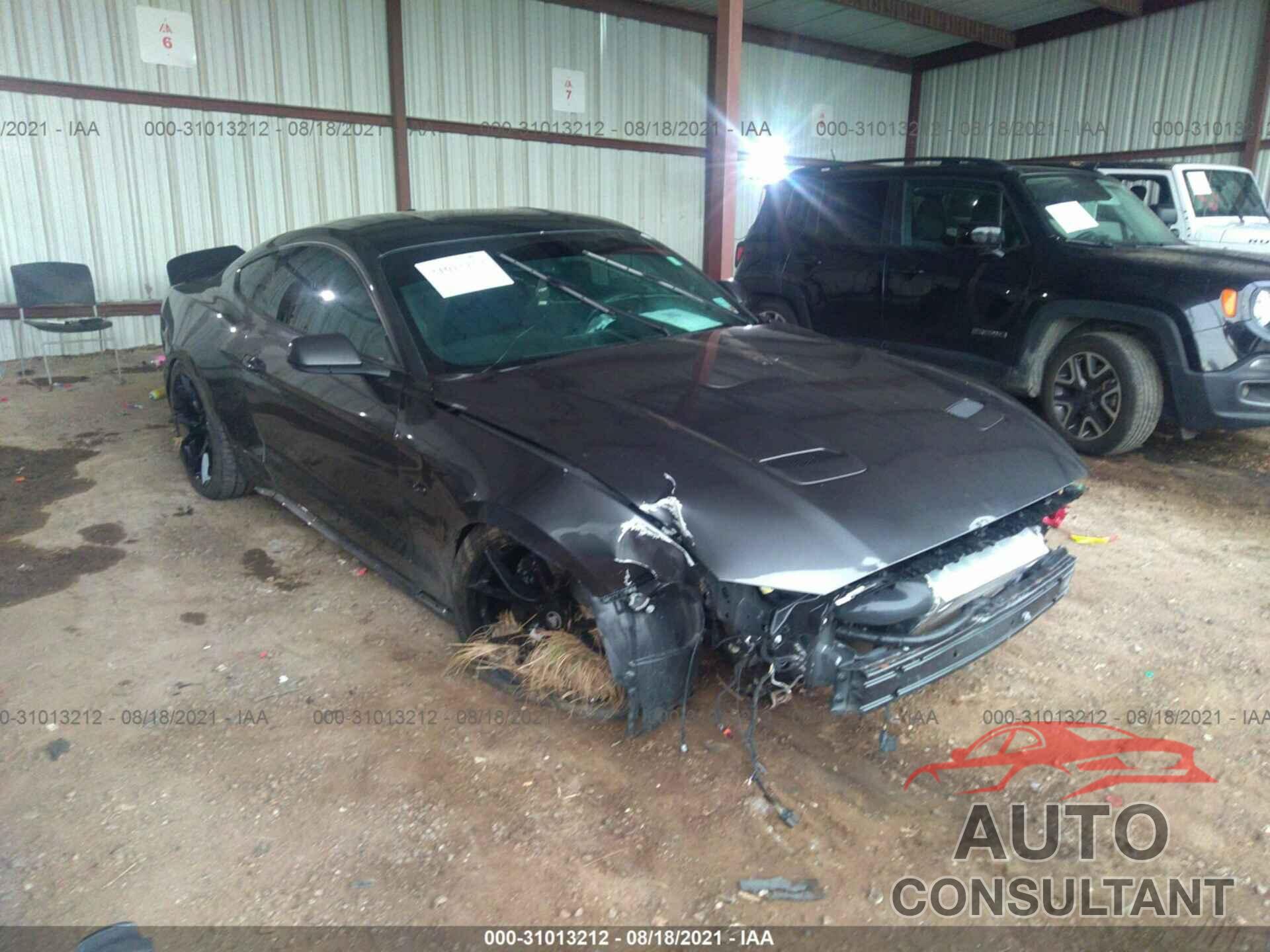 FORD MUSTANG 2018 - 1FA6P8CF5J5153469
