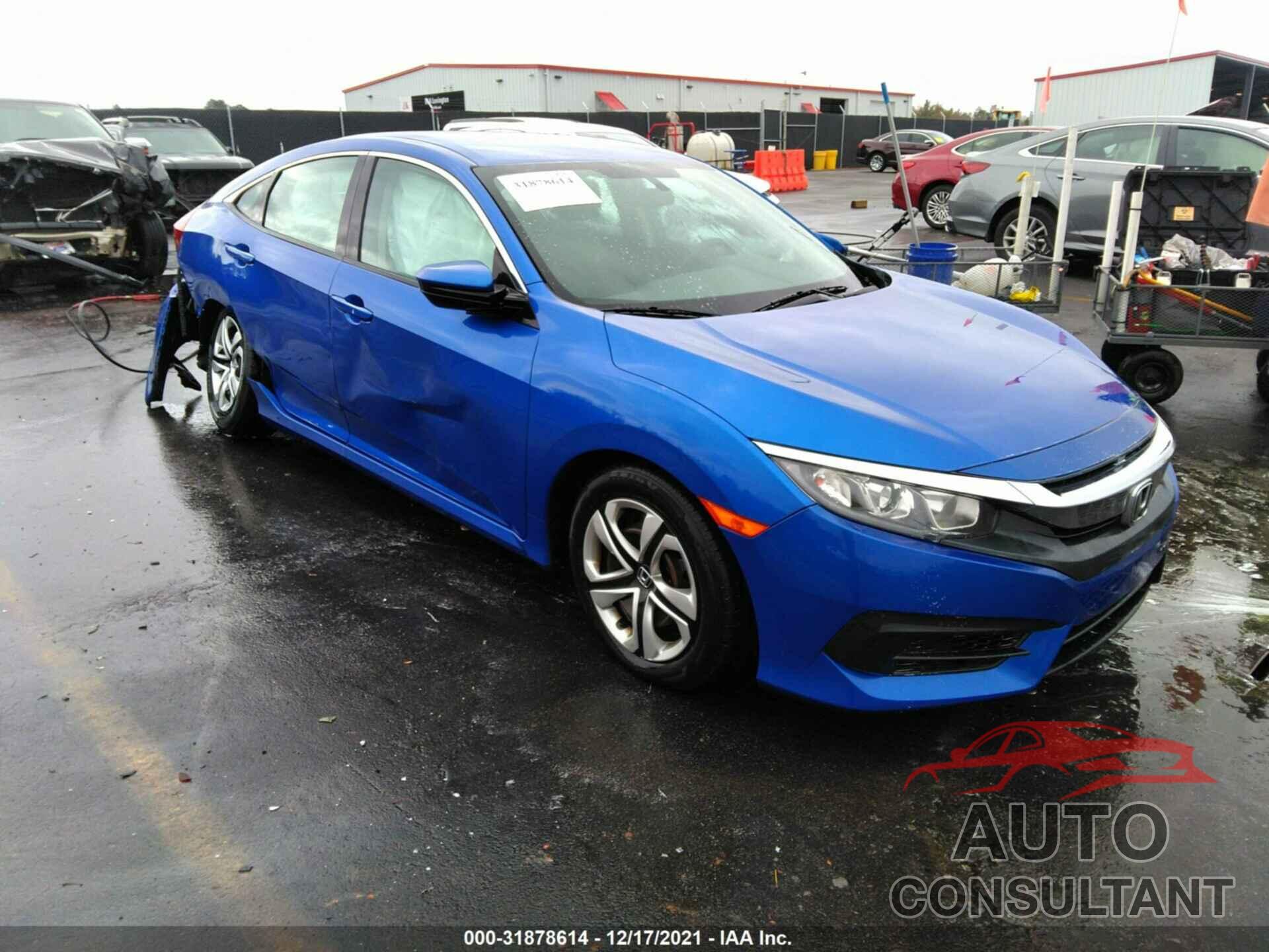 HONDA CIVIC SEDAN 2018 - 2HGFC2F55JH511721