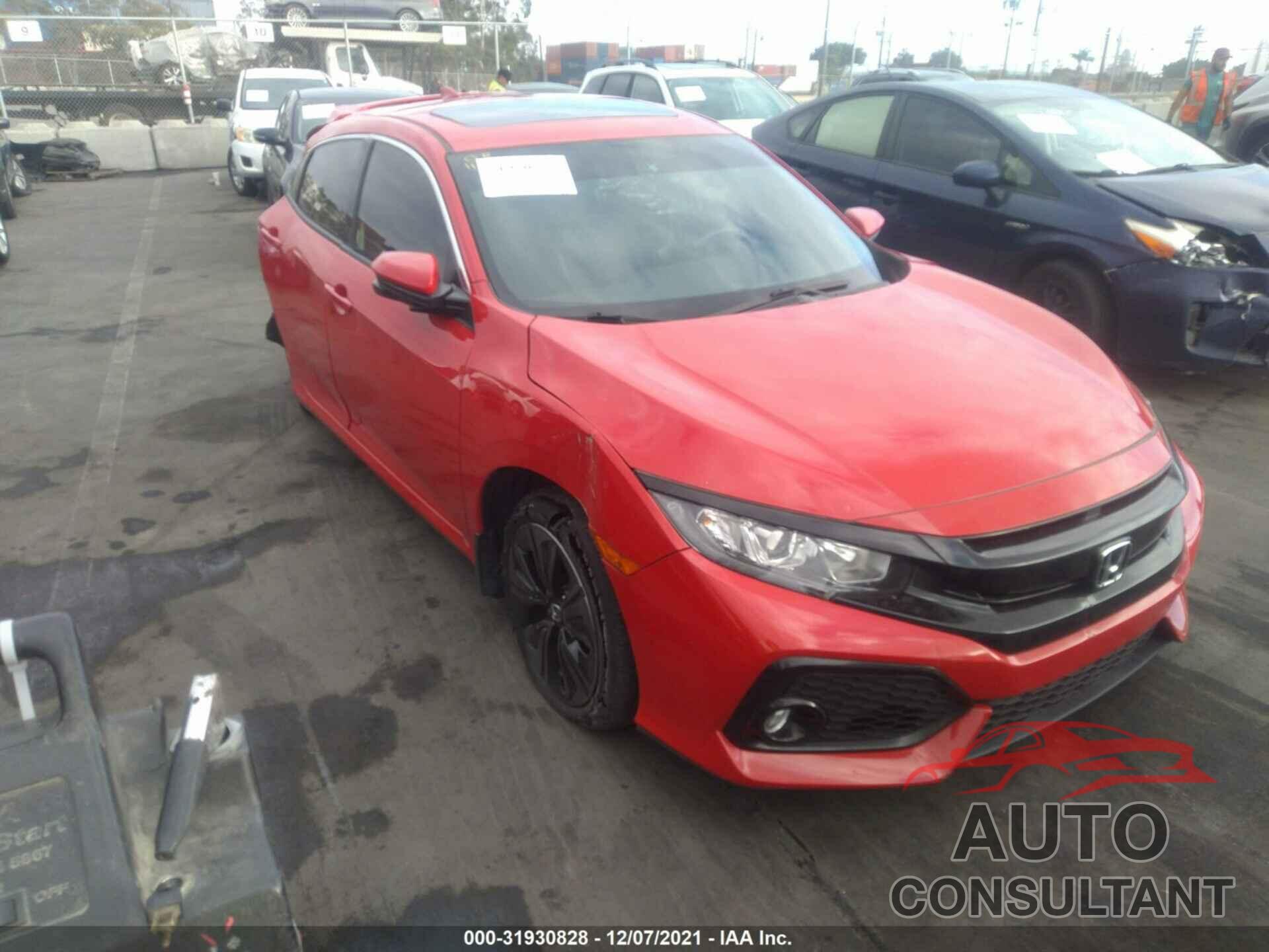 HONDA CIVIC HATCHBACK 2017 - SHHFK7H73HU213504