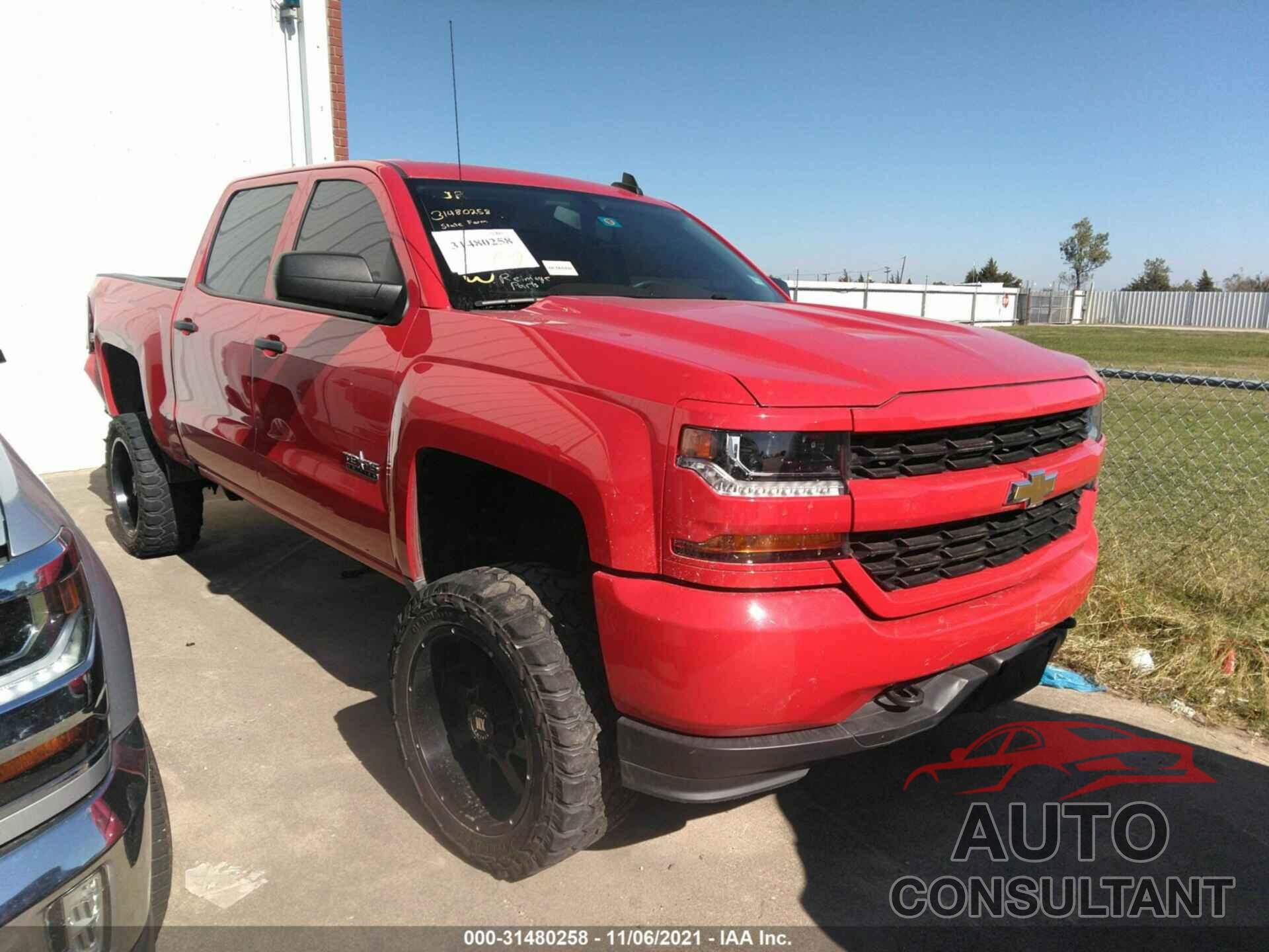 CHEVROLET SILVERADO 1500 2018 - 3GCPCPEC2JG319740