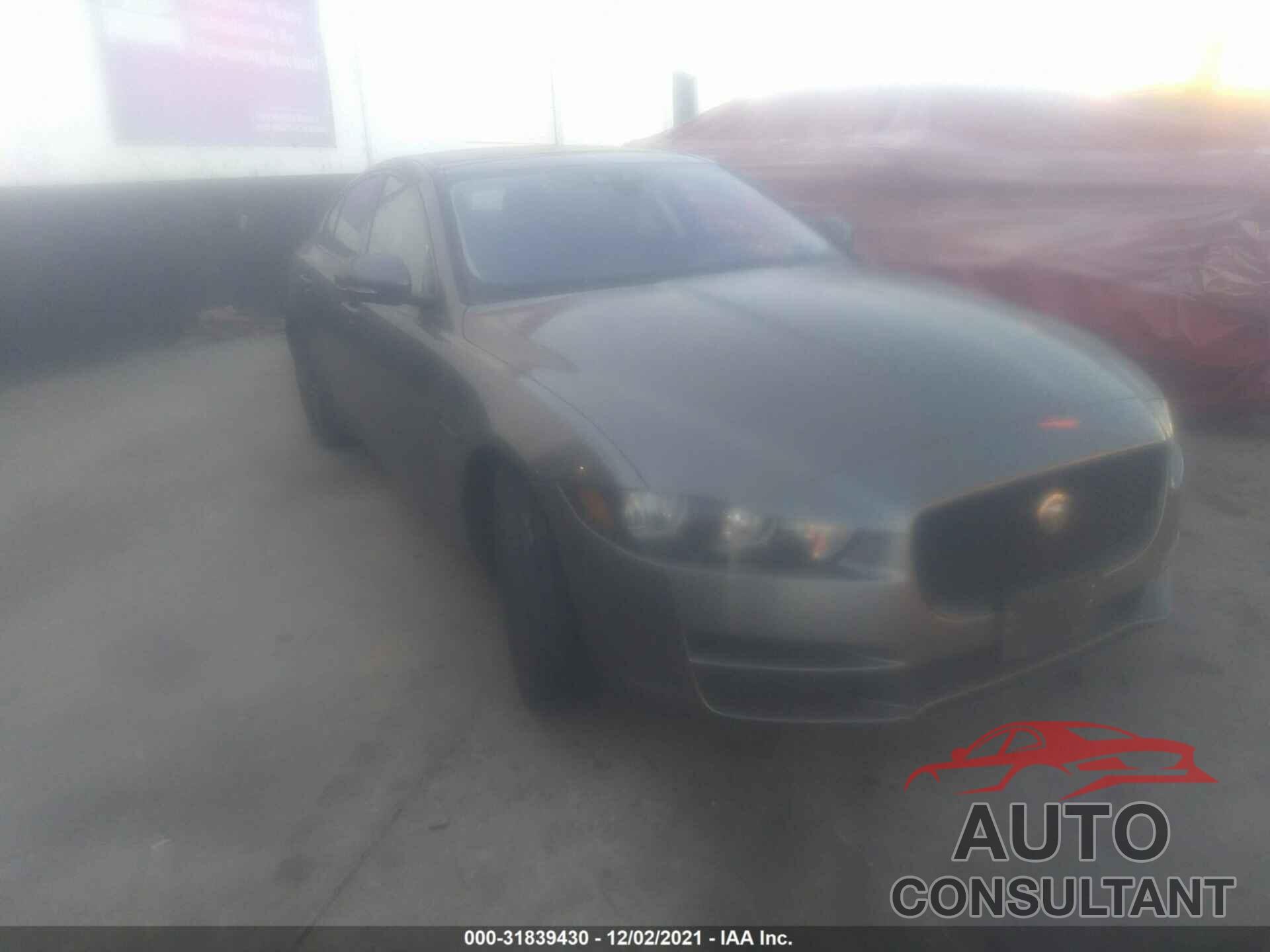 JAGUAR XE 2017 - SAJAE4BG3HA965787