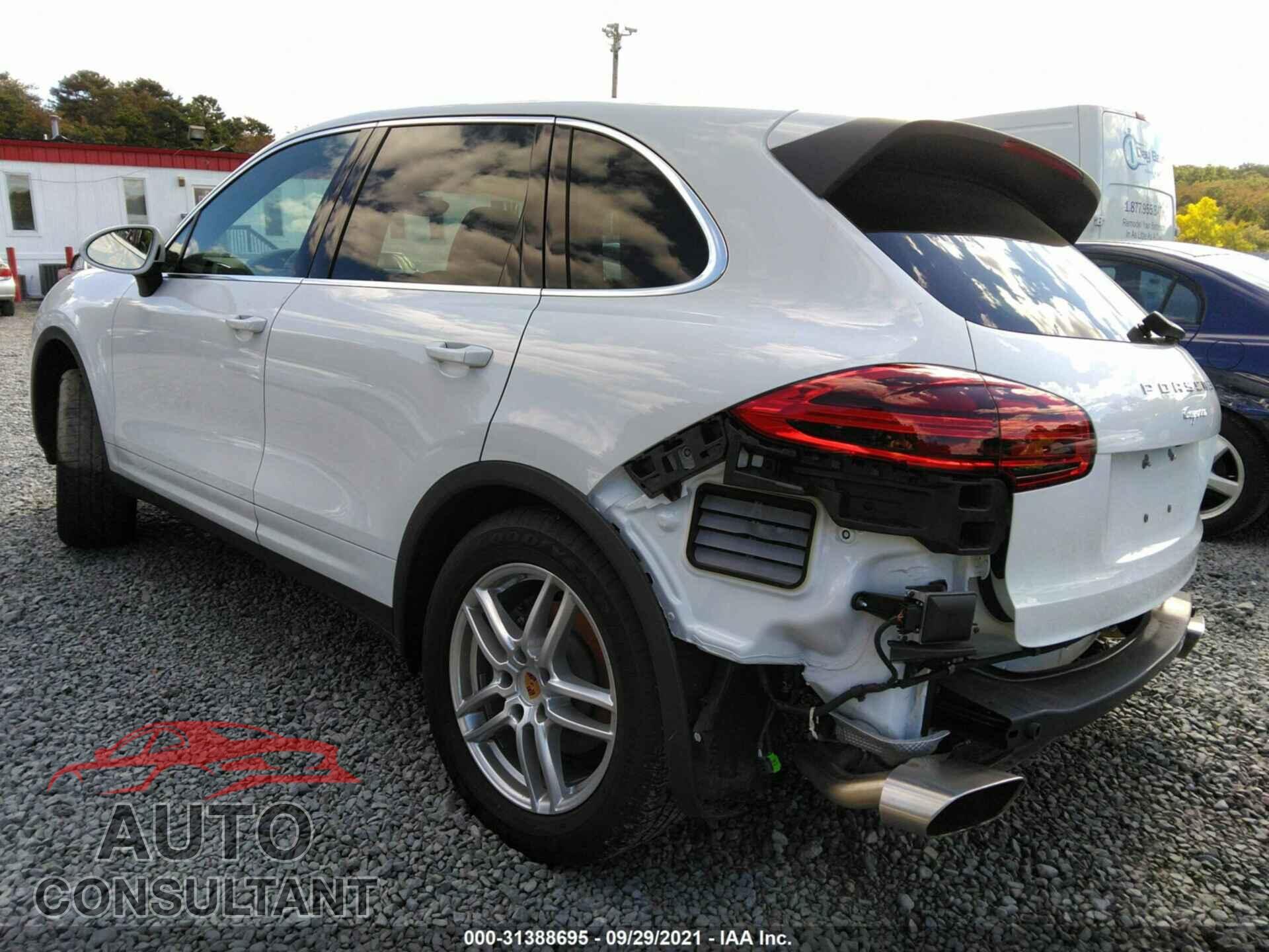 PORSCHE CAYENNE 2016 - WP1AA2A22GLA09139