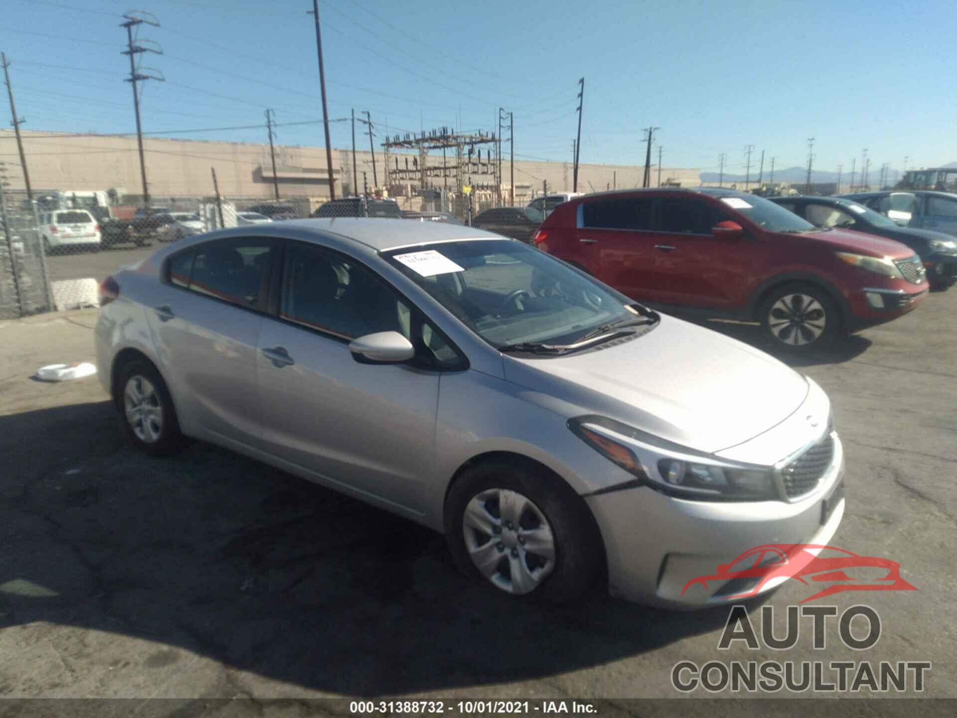 KIA FORTE 2018 - 3KPFK4A74JE274124