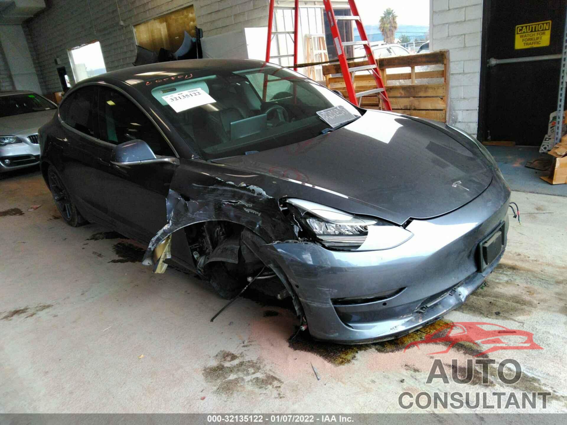 TESLA MODEL 3 2019 - 5YJ3E1EAXKF298793