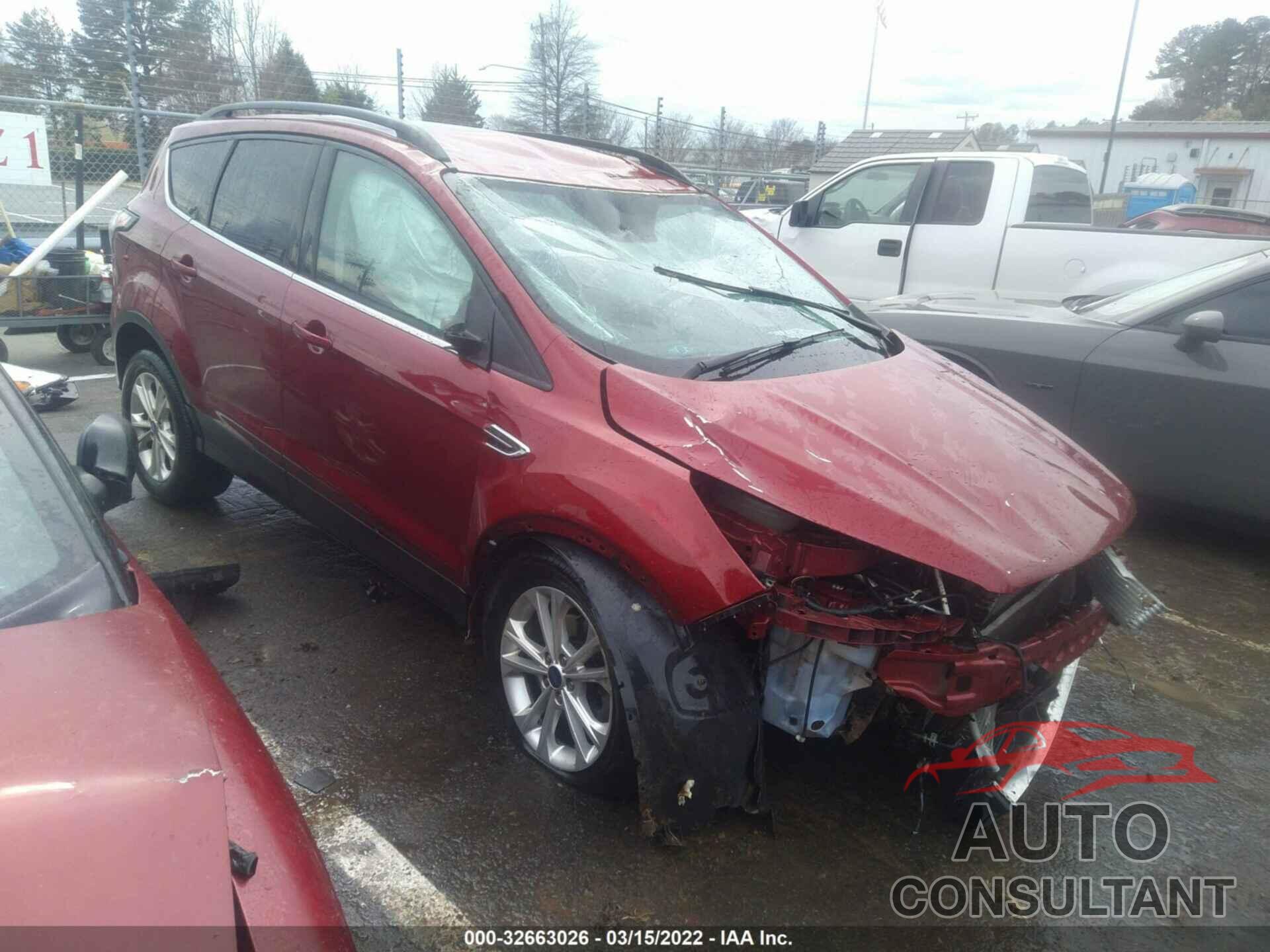 FORD ESCAPE 2018 - 1FMCU0GD9JUA60407