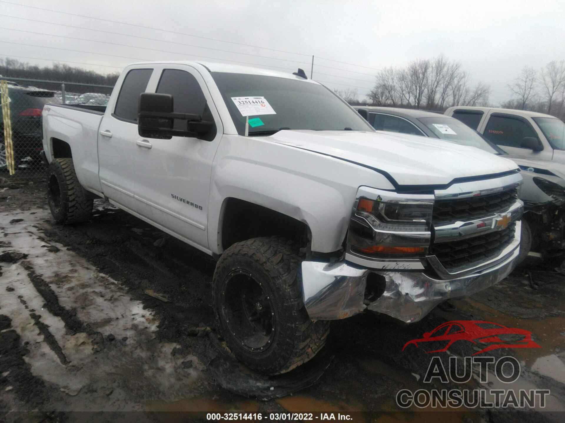 CHEVROLET SILVERADO 1500 2017 - 1GCVKREC0HZ220088