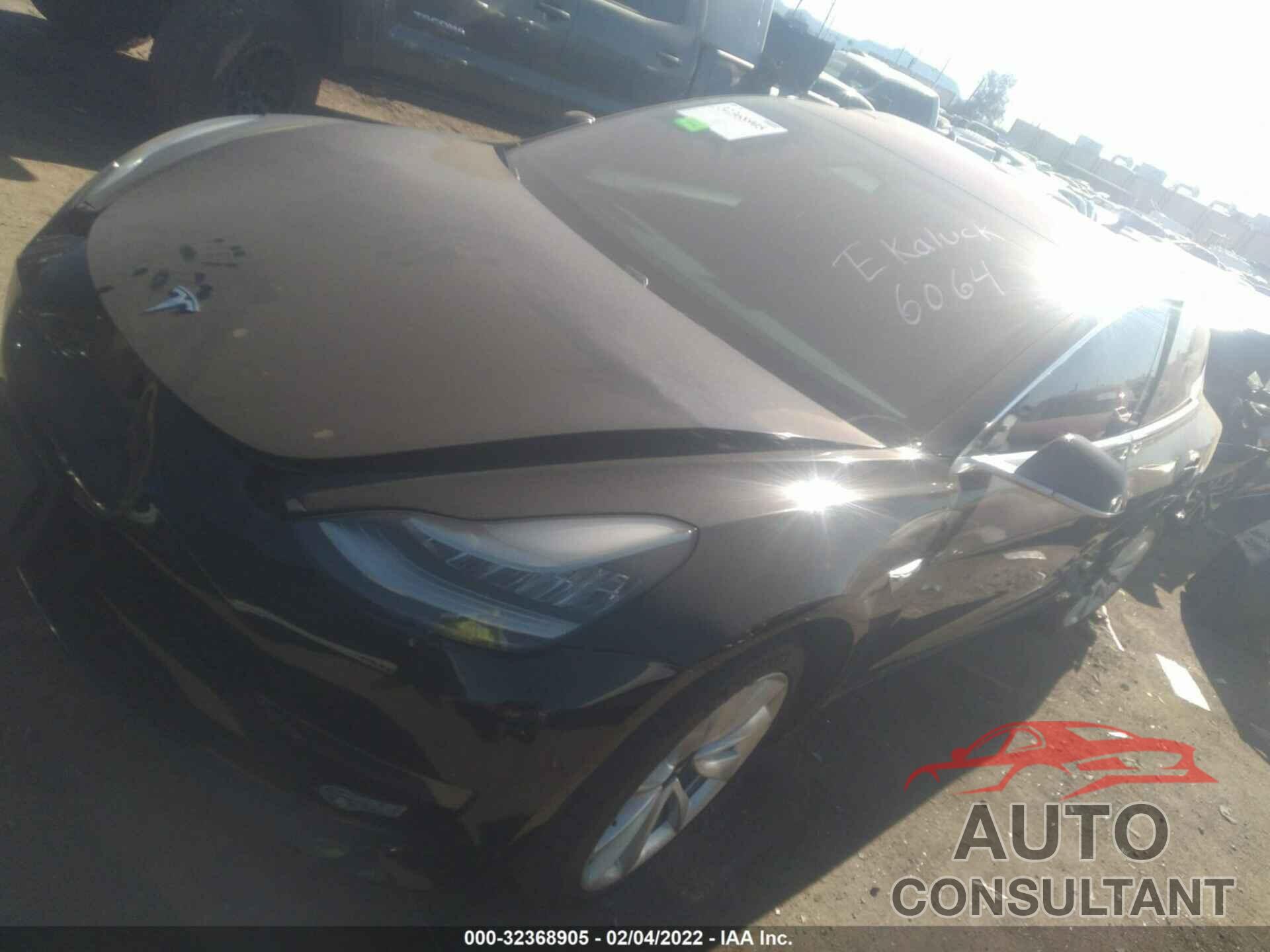 TESLA MODEL 3 2018 - 5YJ3E1EA9JF008459