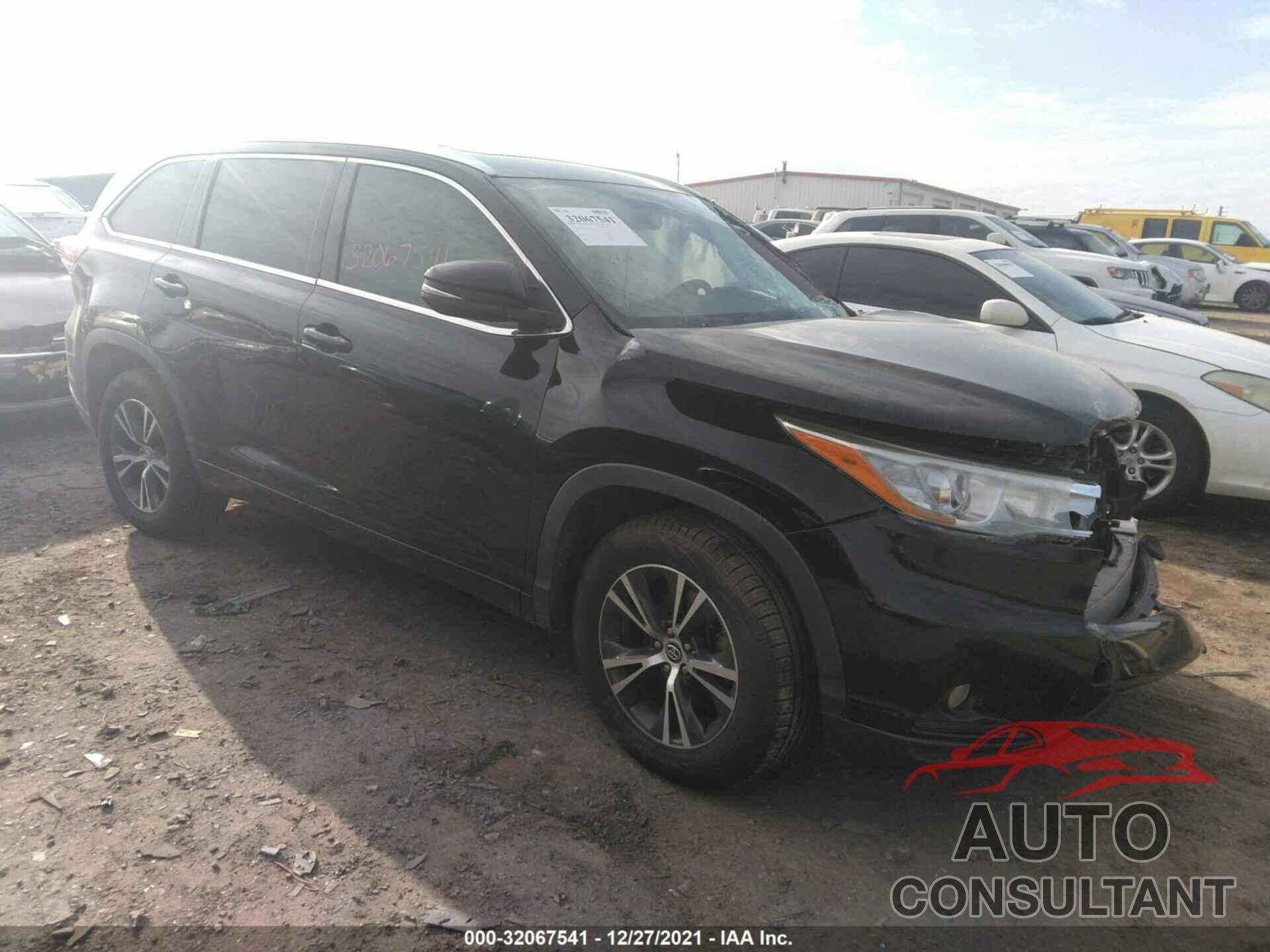 TOYOTA HIGHLANDER 2016 - 5TDKKRFH8GS156282