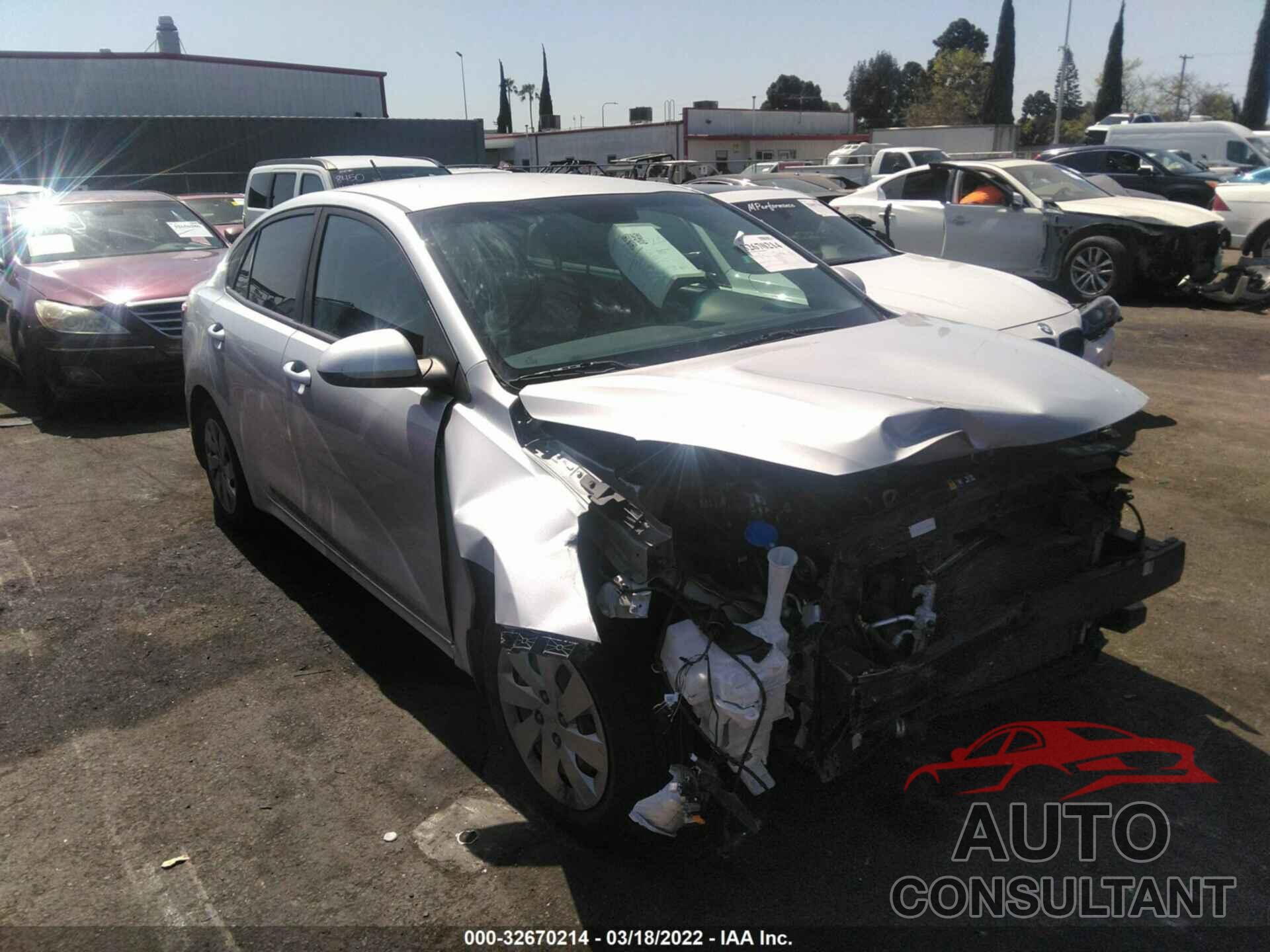 KIA RIO 2018 - 3KPA24AB2JE142848