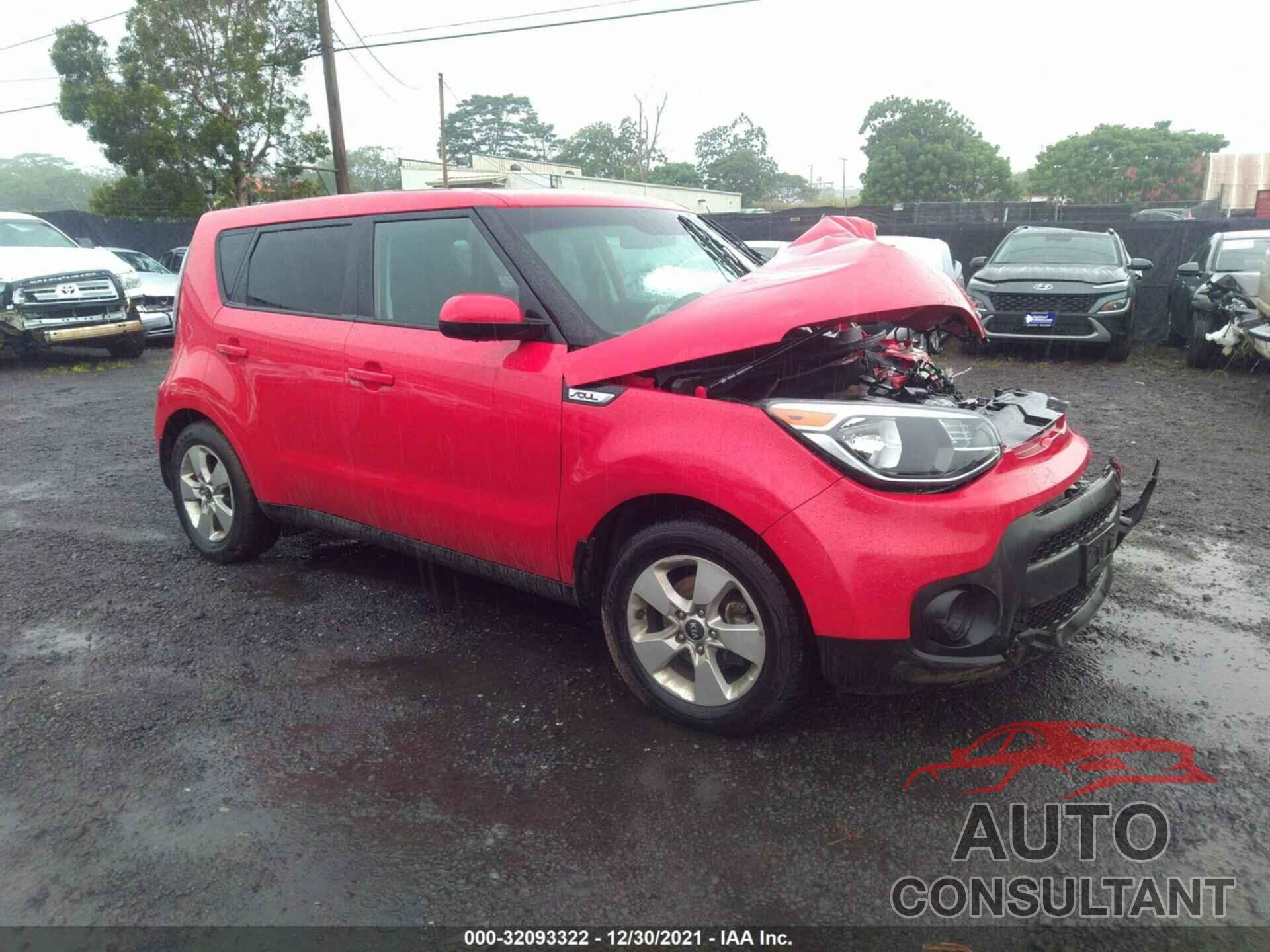 KIA SOUL 2019 - KNDJN2A2XK7663930
