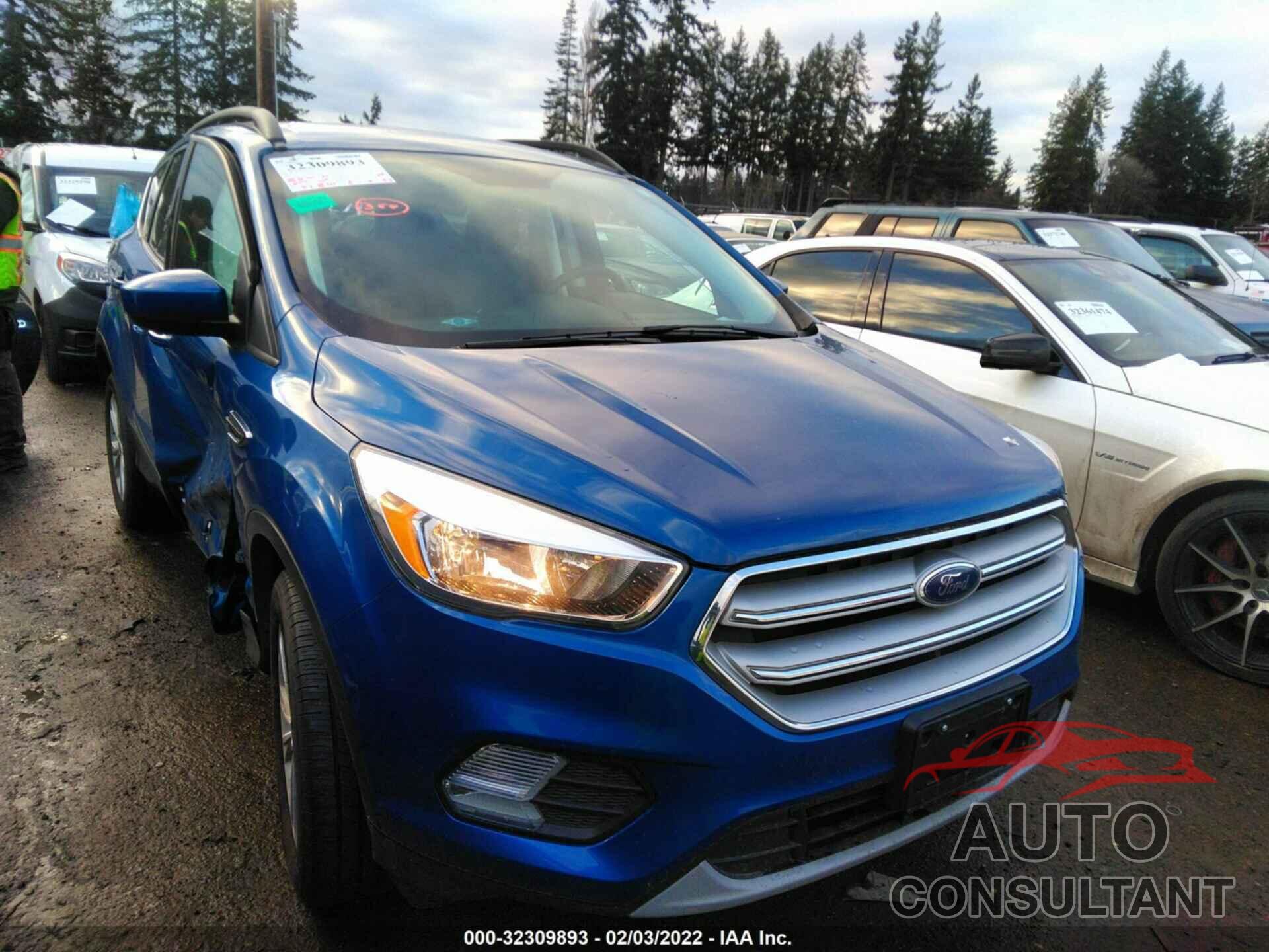 FORD ESCAPE 2018 - 1FMCU9GD4JUB00719