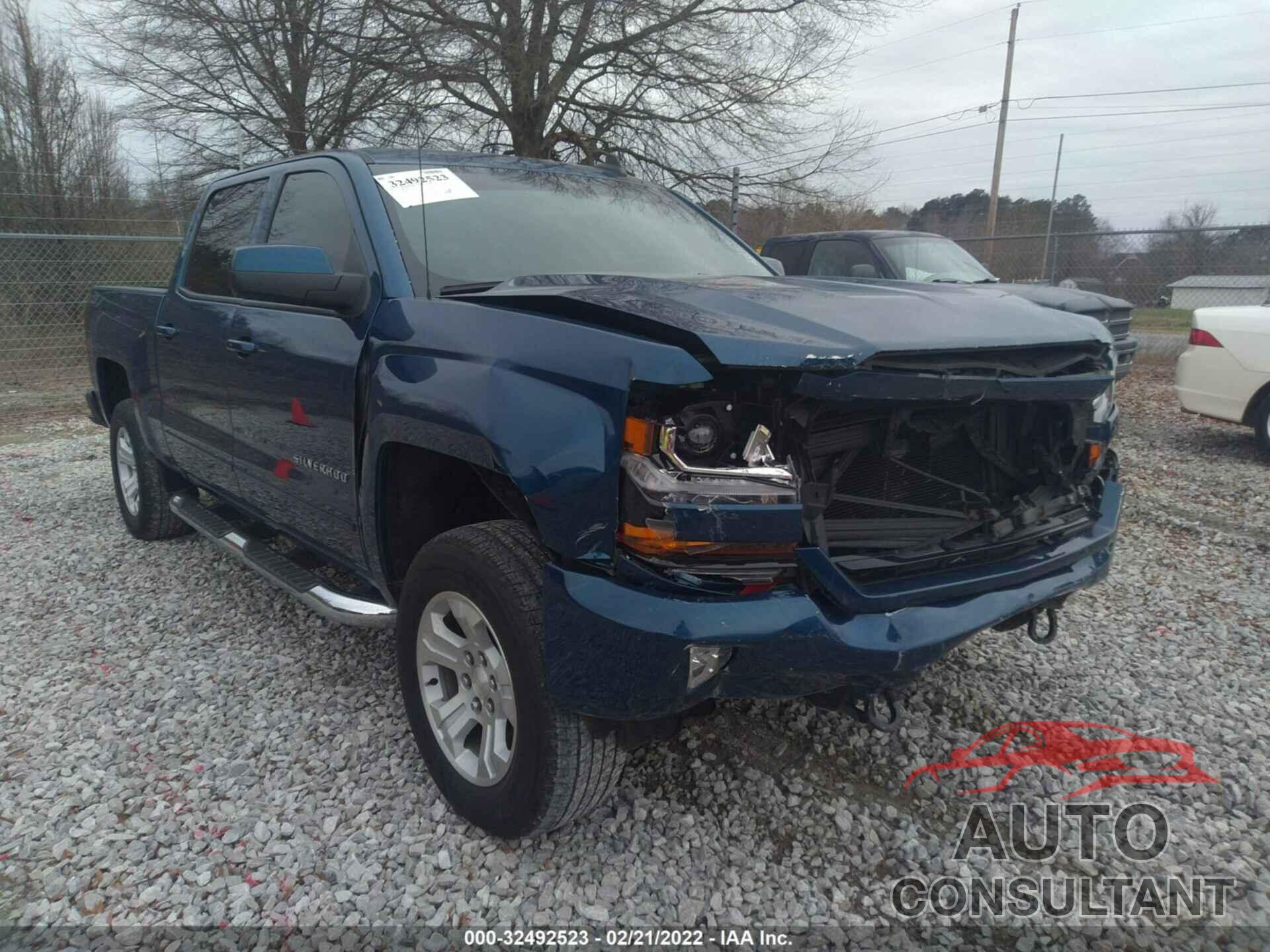 CHEVROLET SILVERADO 1500 2018 - 3GCUKREC8JG393746