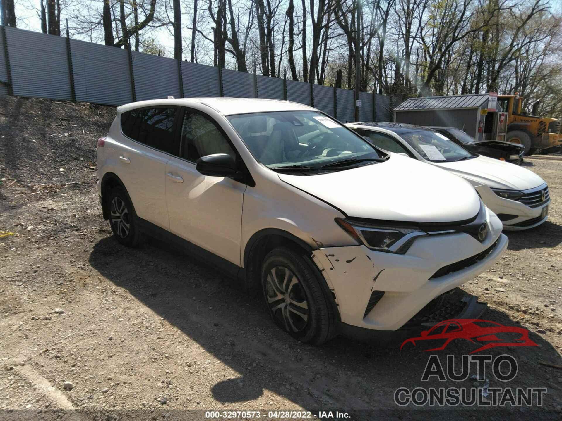 TOYOTA RAV4 2018 - JTMBFREV7JJ250749