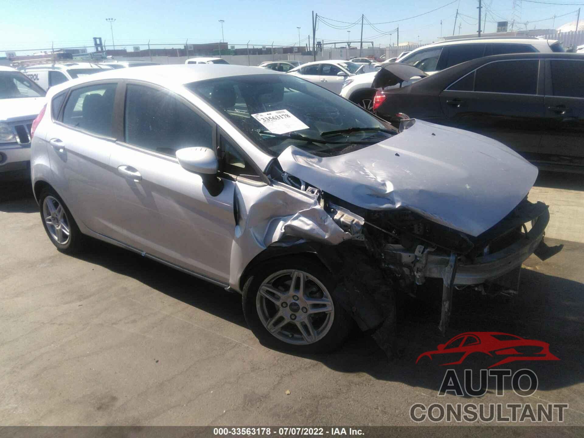 FORD FIESTA 2018 - 3FADP4EJ6JM114725