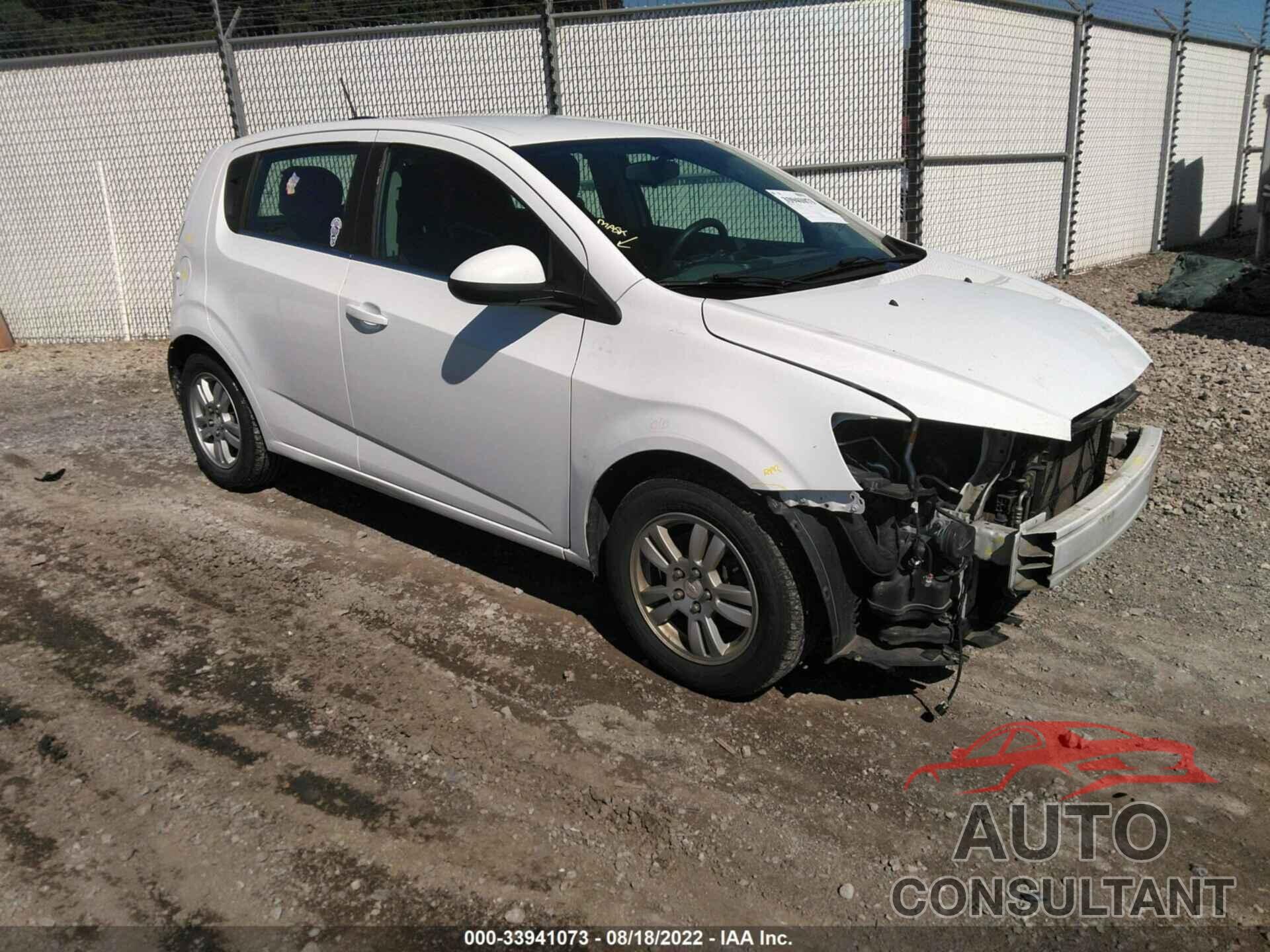 CHEVROLET SONIC 2016 - 1G1JC6SH2G4103174